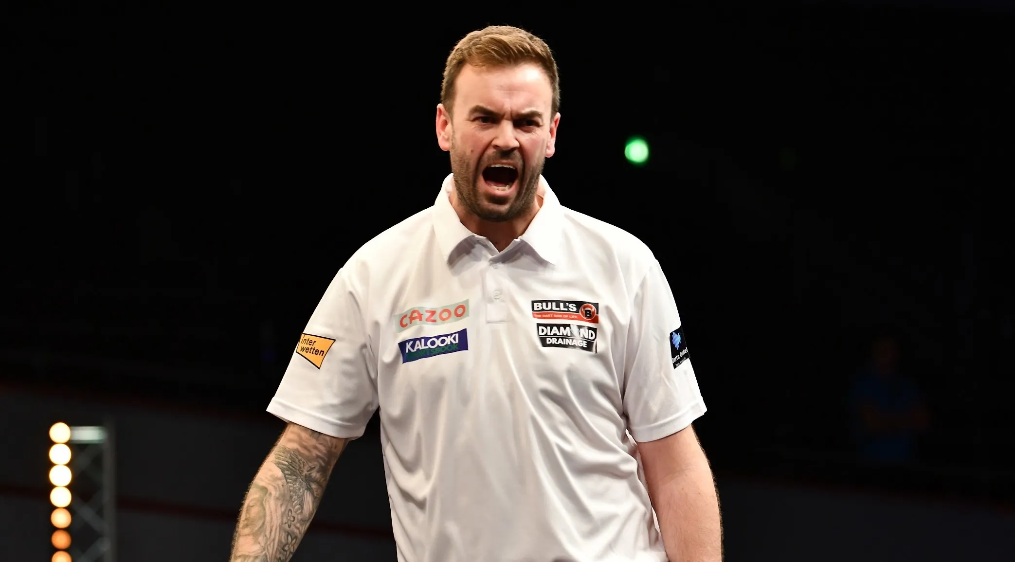 Ross Smith edges past Dobey to reach maiden PDC major final at 2022 European Championship, set to face Michael Smith