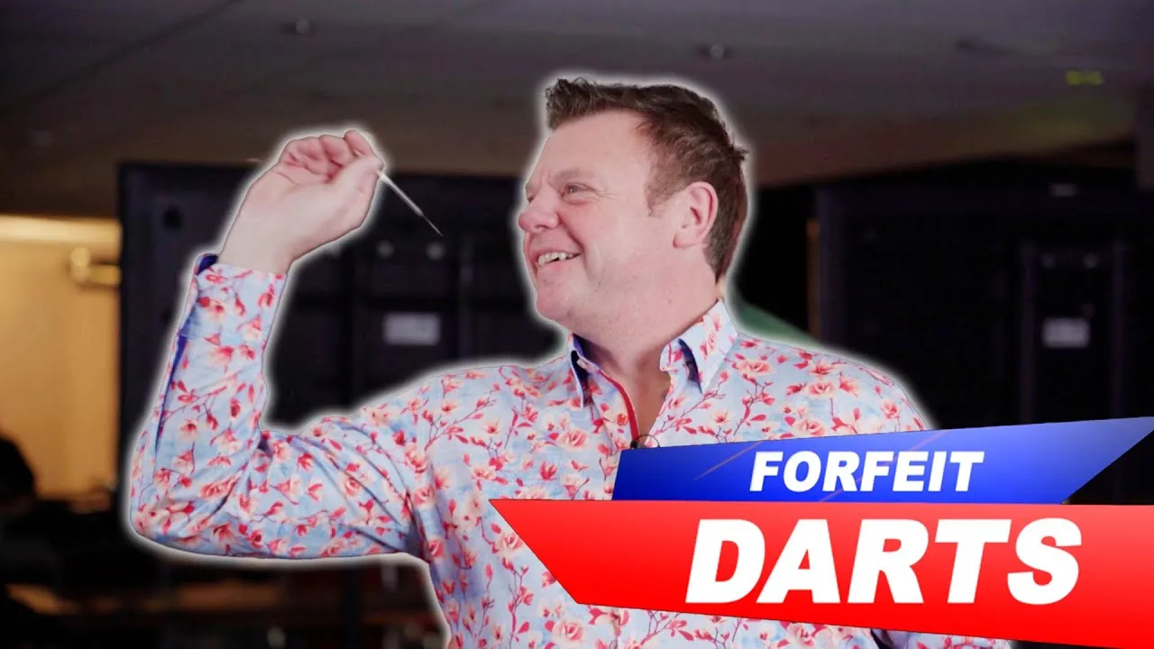 VIDEO: Mason and Warriner-Little first ex-pros to take on Forfeit Darts