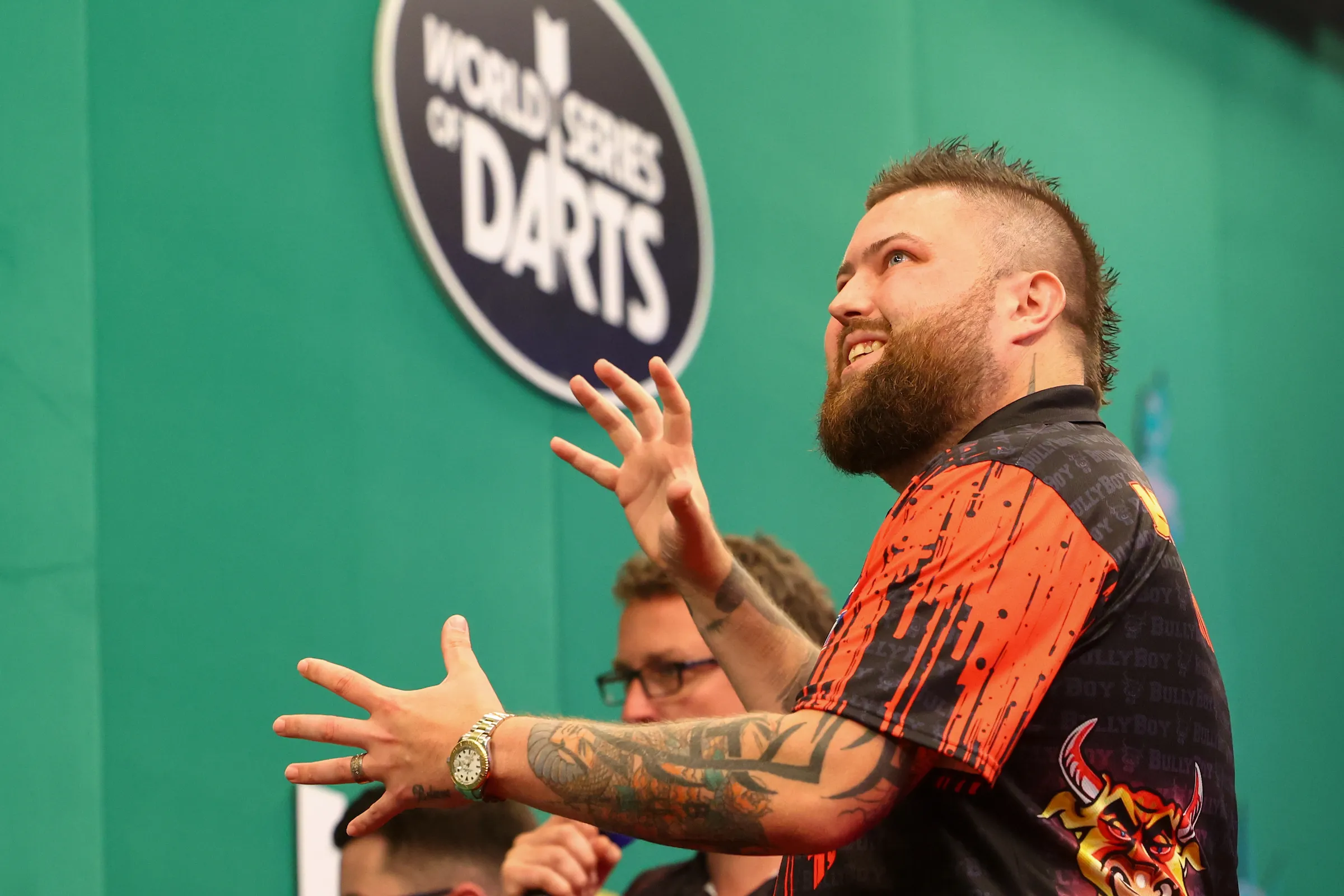 Shocks galore as Michael Smith and Wright dumped out on opening night of US Darts Masters, Van Gerwen and Price ease through