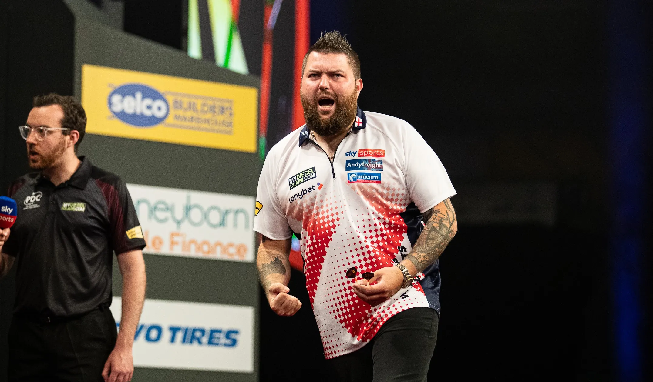 (PREVIEW) England at the World Cup of Darts: Can Luke Humphries and Michael Smith live up to favorites tag?