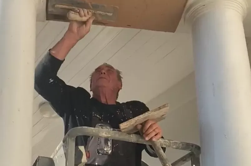 77-year-old Bobby George still appears fit as a fiddle