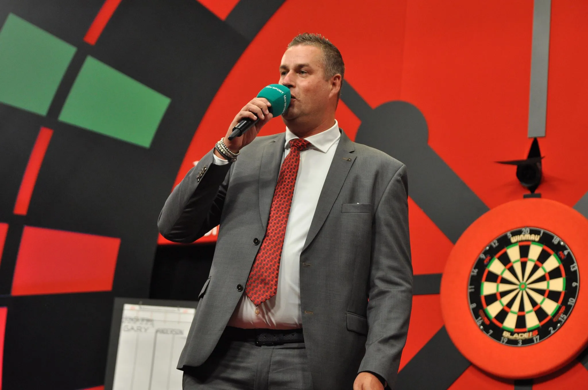 "Especially for Beau Greaves this is a difficult situation" - Referee Meijer sad to see PDC's World Darts Championship decision