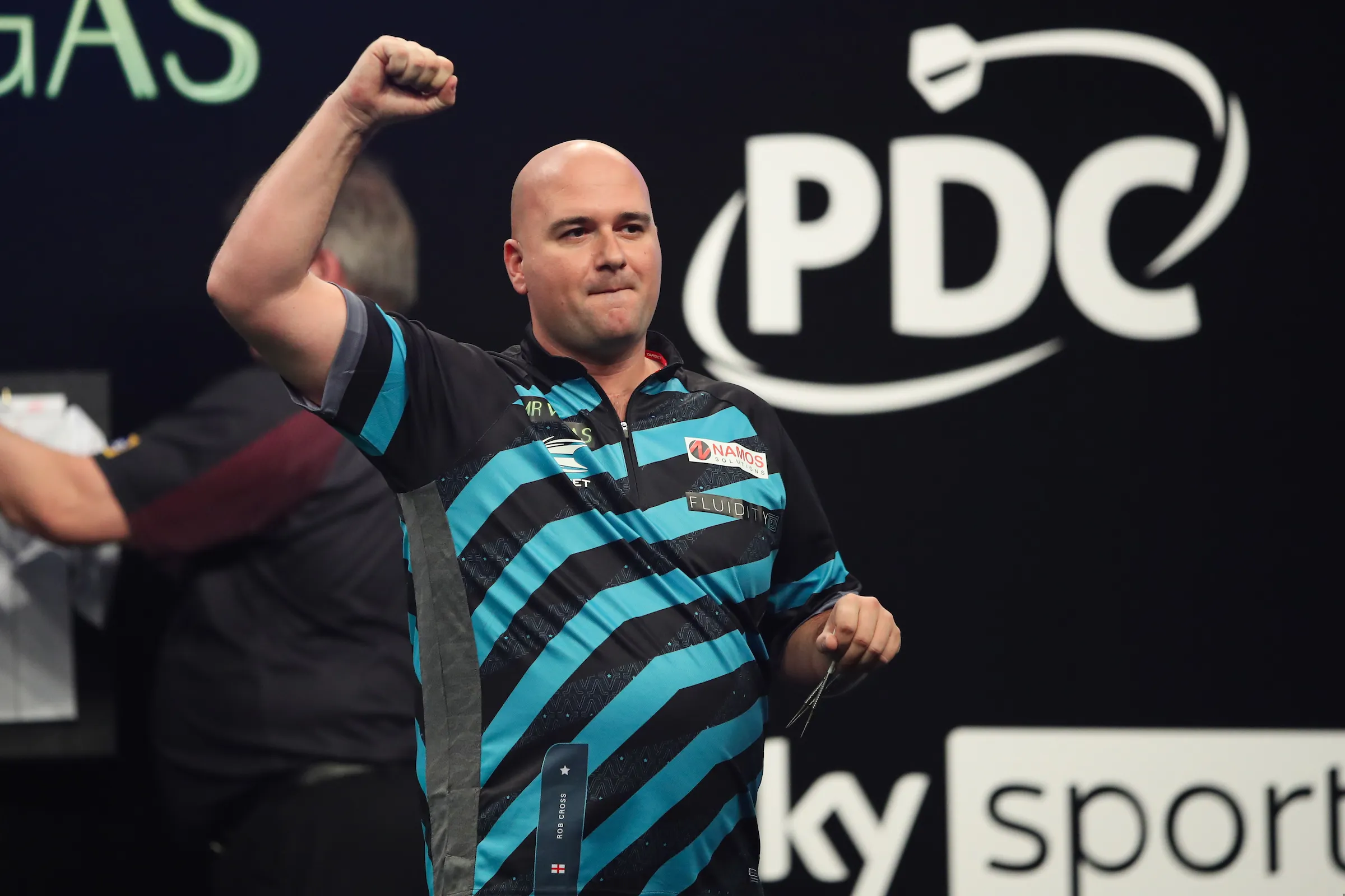 Rob Cross surges to dominant victory over Damon Heta, winning the final 10 legs to set up a Grand Slam of Darts semi-final with Stephen Bunting