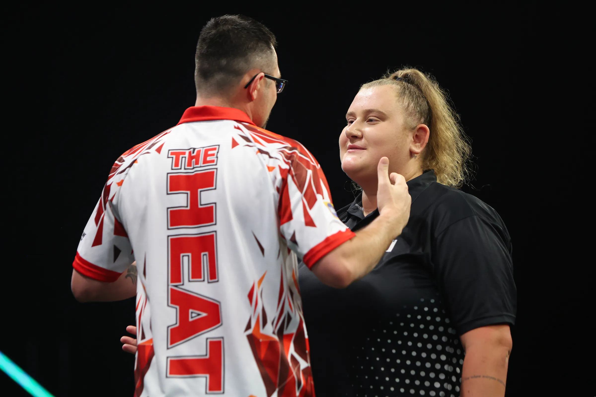 "I hope she doesn’t get a Tour Card because we’re going to be in trouble" - Damon Heta jokes after surviving match dart to scrape past Beau Greaves