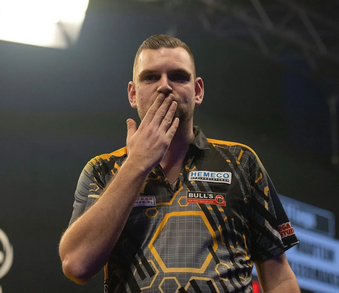 Martijn Kleermaker takes children to possibly last big stage appearance at Grand Slam of Darts: 'We started the process together several years ago"