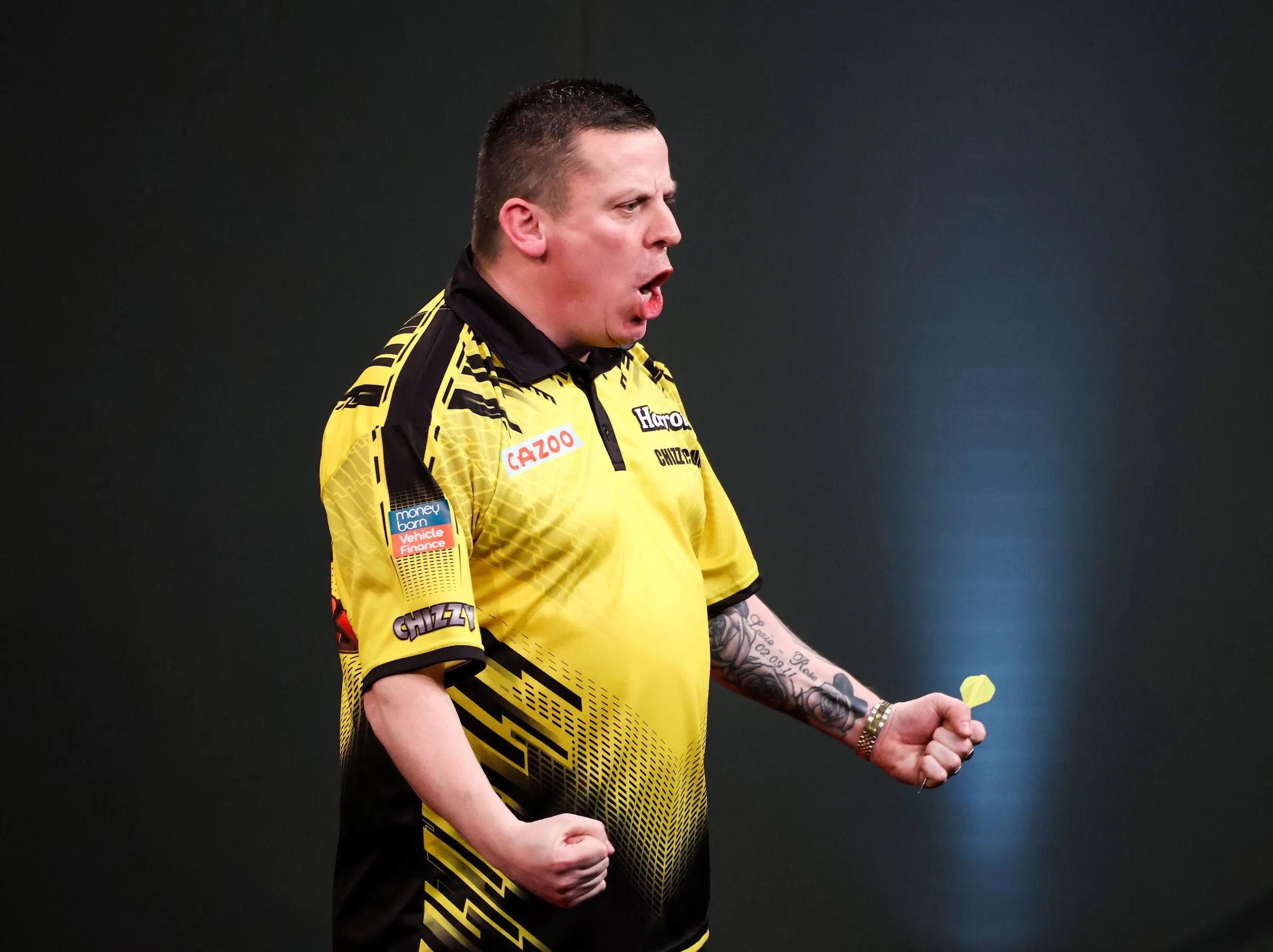 Dave Chisnall holds off Mensur Suljovic to reach last 16 of UK Open, Stephen Bunting and Damon Heta come through last-leg deciders