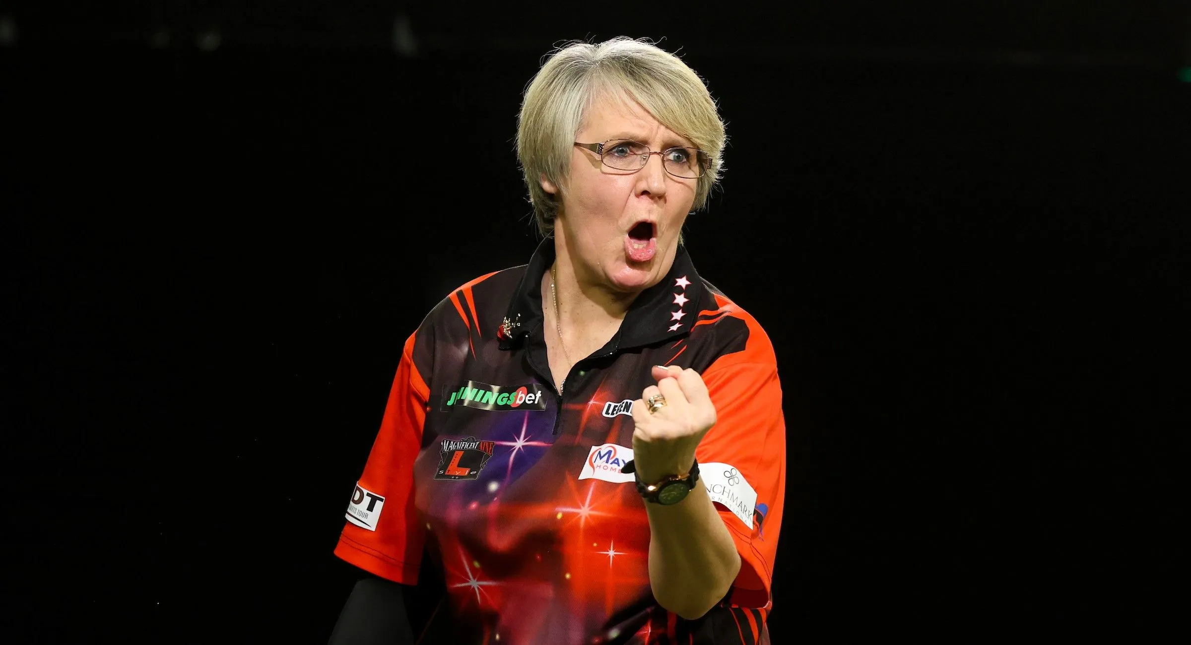 Lisa Ashton wins 11th PDC Women's Series tournament with final win over Aileen de Graaf