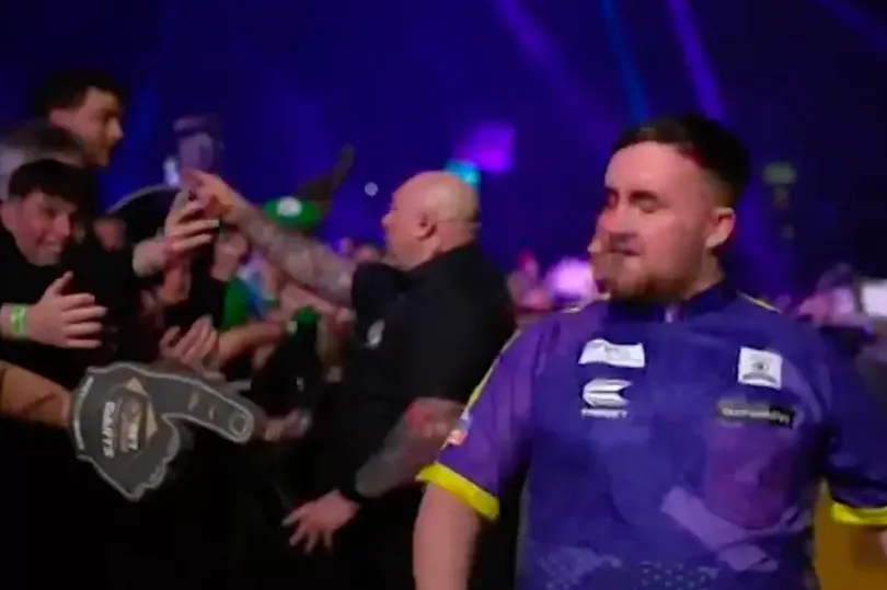 "I don’t know who he was, but he pulled my arm. It hurt a little bit" - Luke Littler grabbed by overzealous fan in Belfast, almost causing disastrous injury