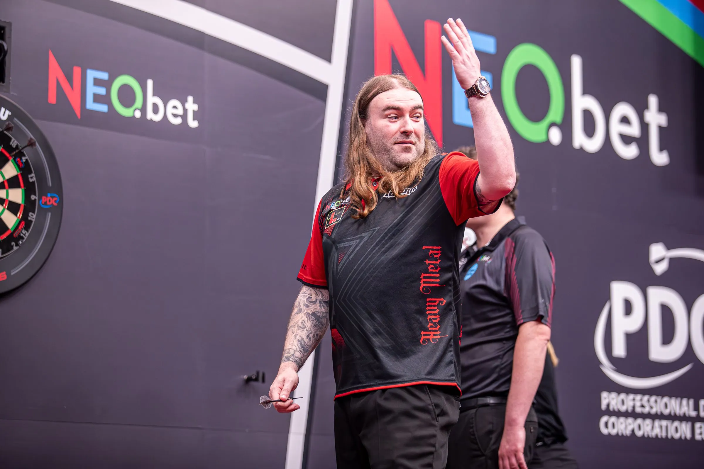 Fantastic Gian van Veen and Ryan Searle setup semifinal at Hungarian Darts Trophy 2024