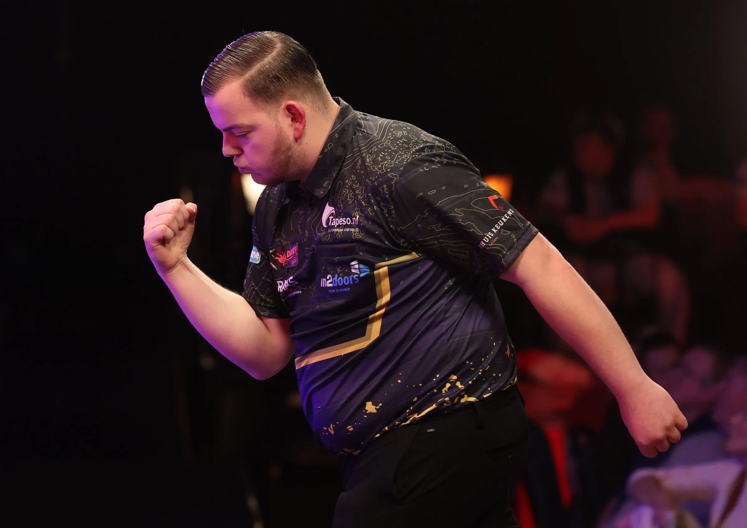 "He said that if I play badly next round he will kick my ass!" - Jarno Bottenberg reveals message from Jimmy van Schie after dumping out Lakeside favourite