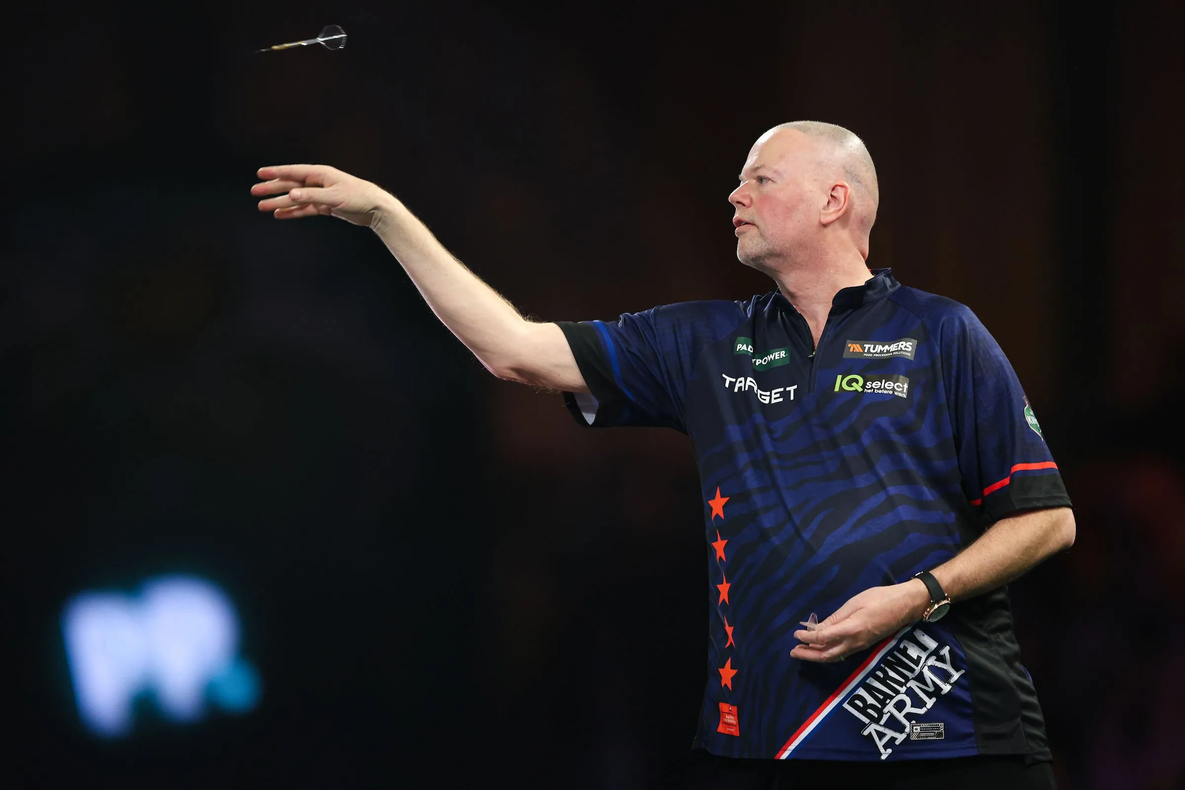 "I think he hasn't wanted it for a couple of years, but that it's a financial must" van der Voort about van Barneveld
