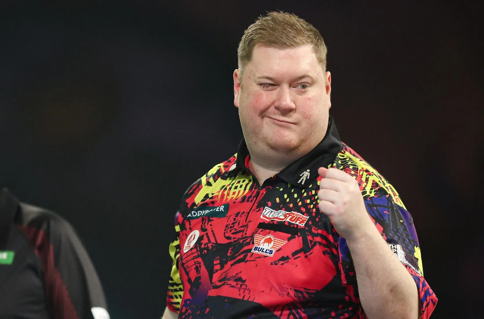 "First person to come up to me to offer his sympathy": Ricky Evans aims to curb 'unnecessary hate' aimed at Raymond van Barneveld after emotional win