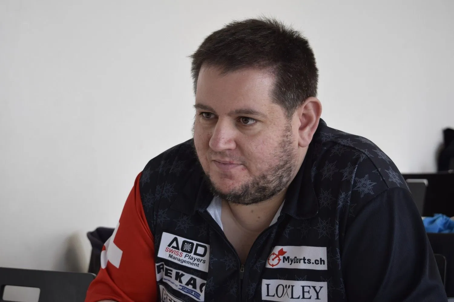 EXCLUSIVE INTERVIEW | "Proud to be representing the Swiss flag there" - Stefan Bellmont looks ahead to the upcoming World Darts Championships