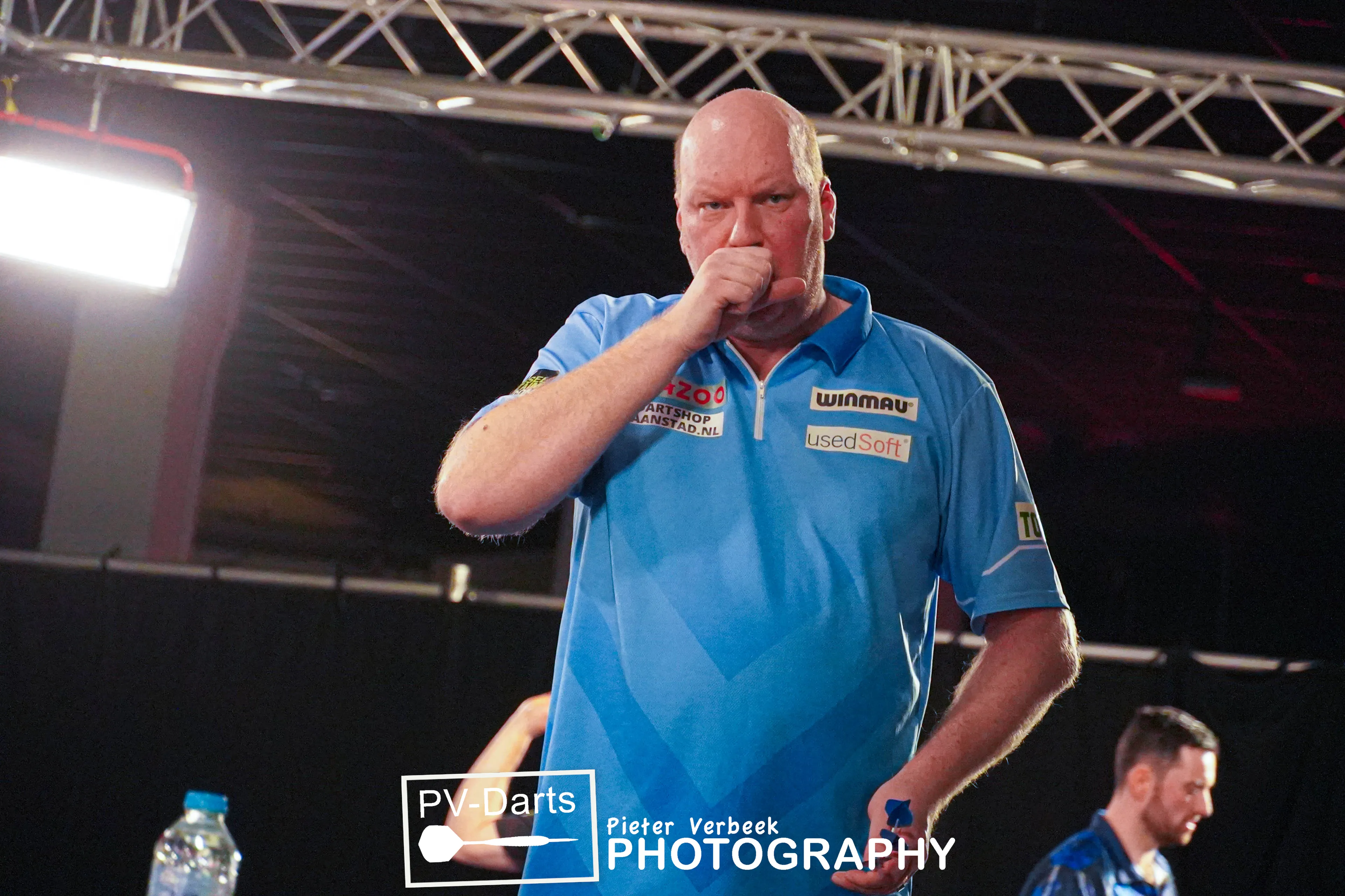 Vincent van der Voort withdraws from Legends Week of the MODUS Super Series due to health problems