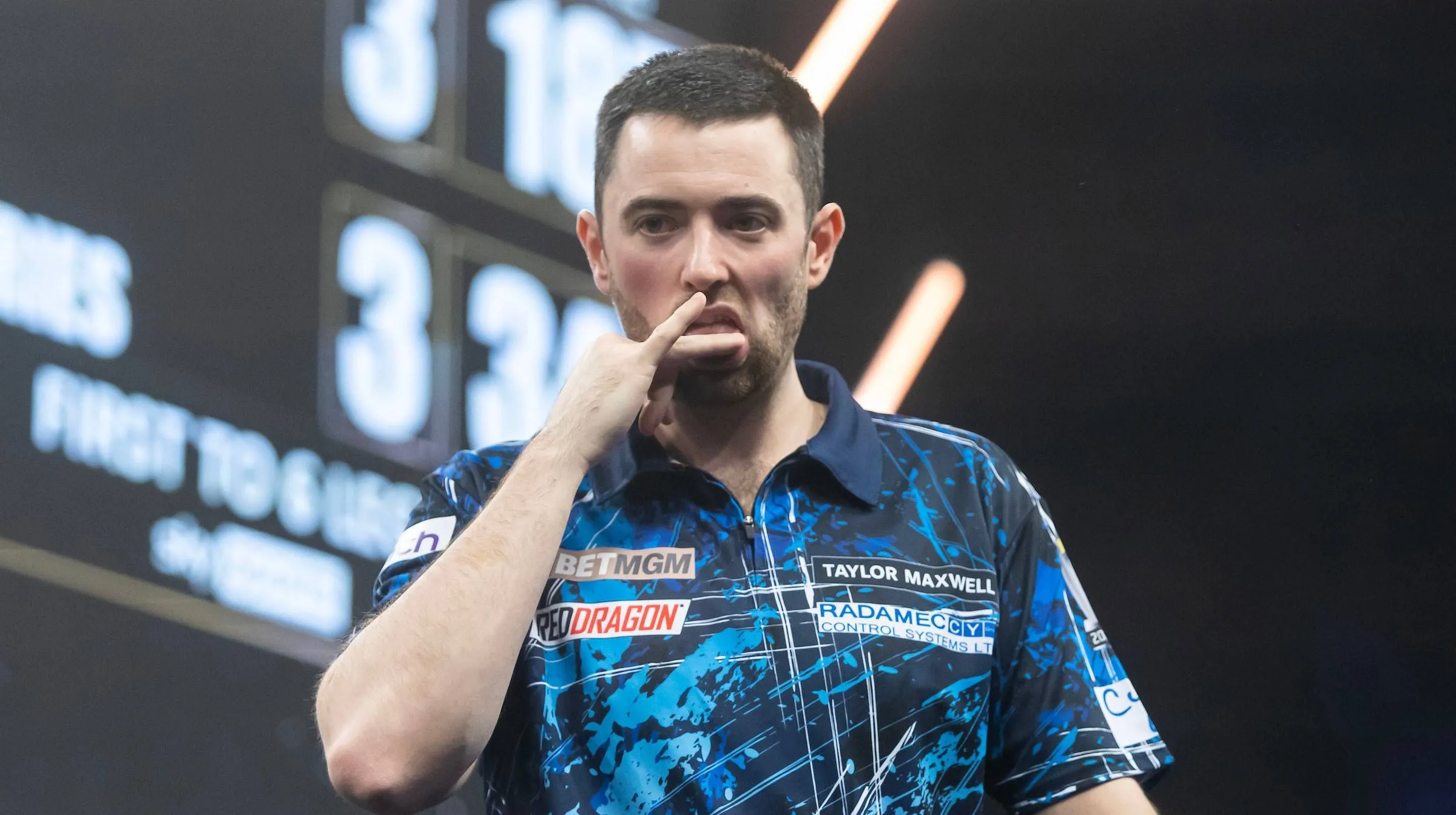 "A difficult night all round" - Luke Humphries clarifies injury situation after losing whistle-affected final to Luke Littler at Premier League Darts in Glasgow