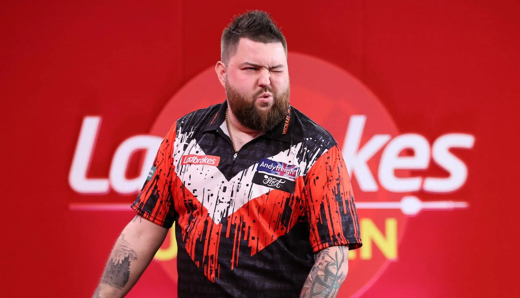 "I am dying to get on that plane and I’m dying to play darts": Michael Smith determined to return to form amid Premier League Darts snub