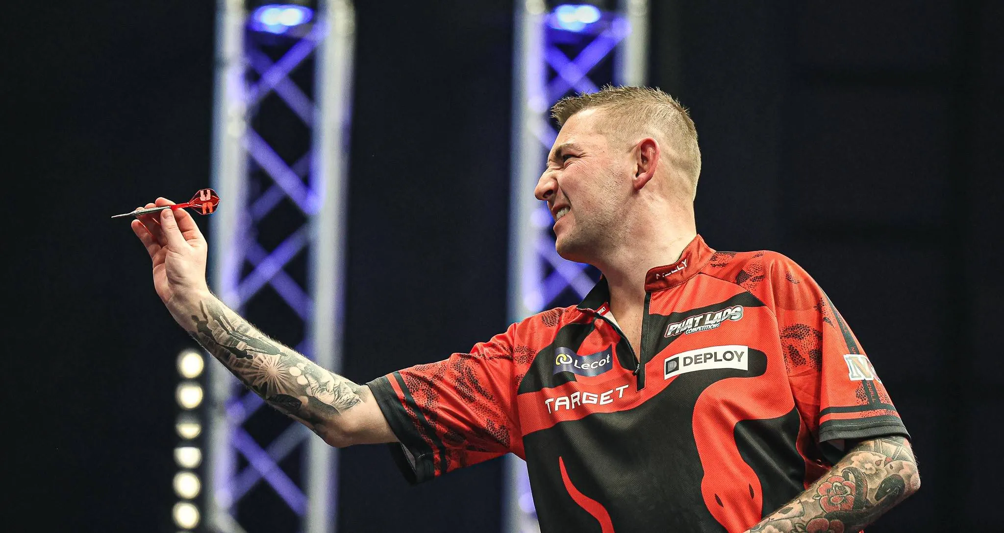 “That dartitis might even help him in a strange way - it unsettles the opponent" - Vincent van der Voort sees clear reason for Nathan Aspinall's resurgence