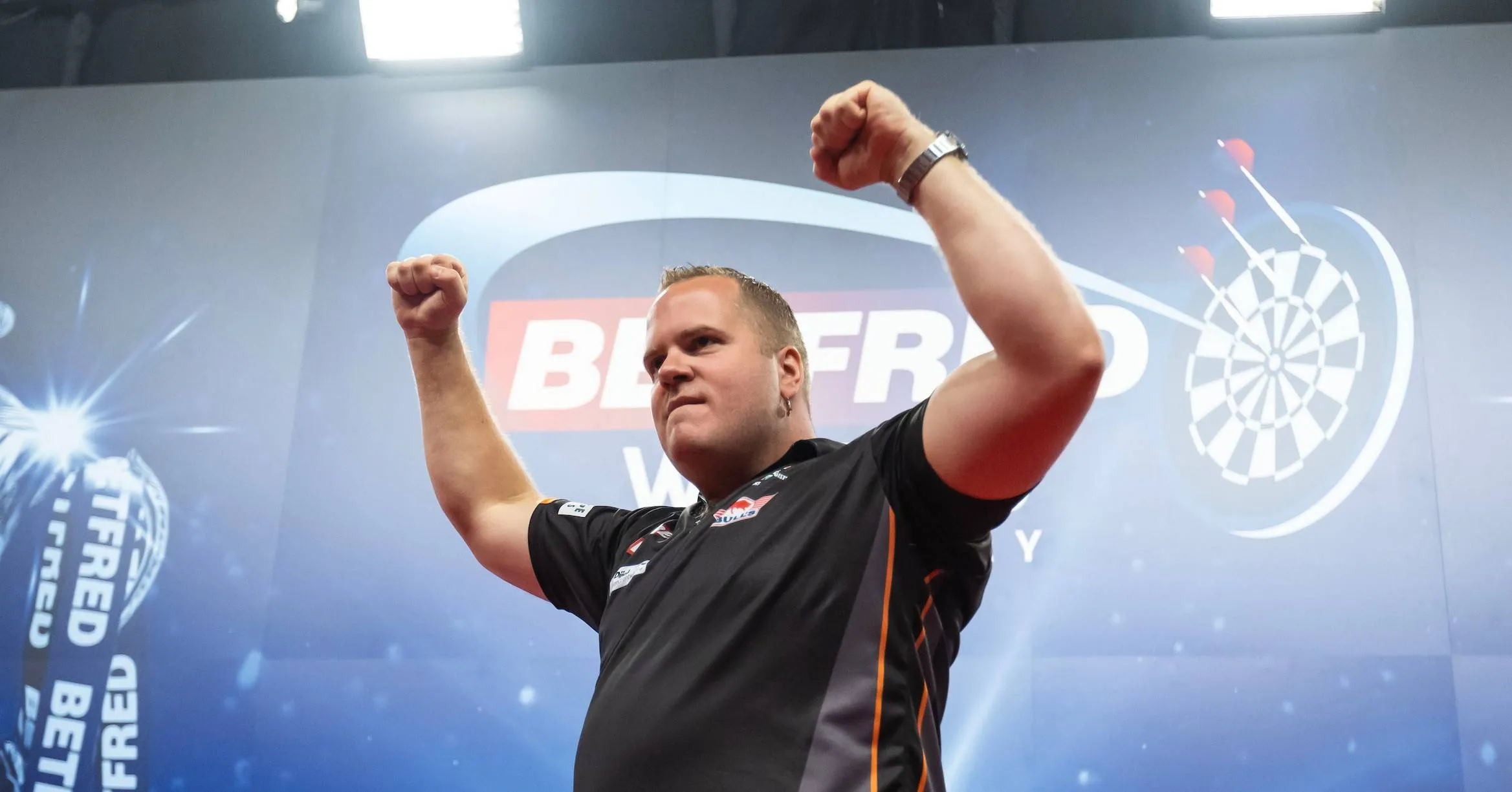 "Ask him he'll tell you but I won't": Dirk van Duijvenbode coy on post match words with Rob Cross