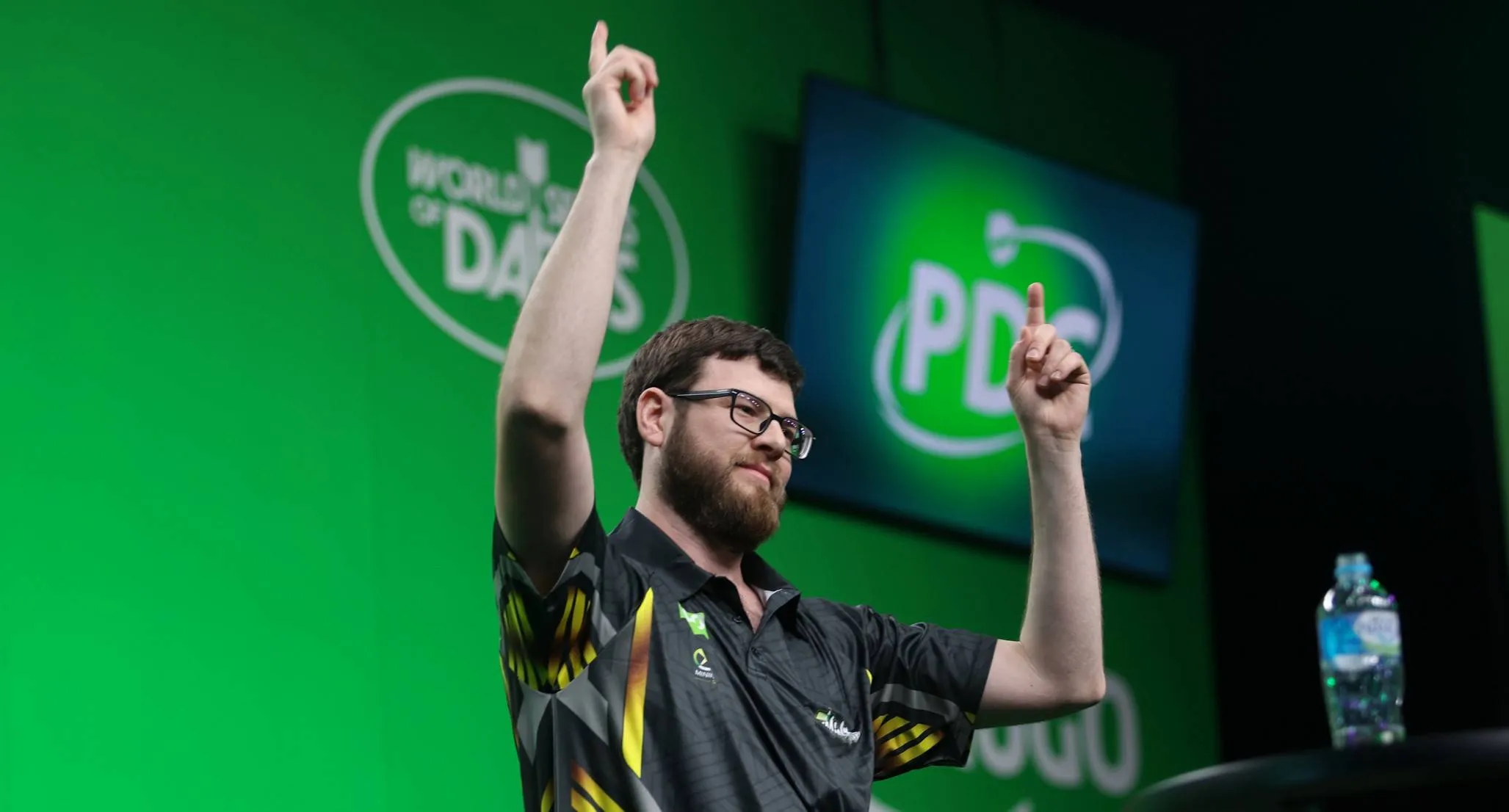 "The Magnet" Pusey: Aussie darts stars name sparks laughter at the Masters