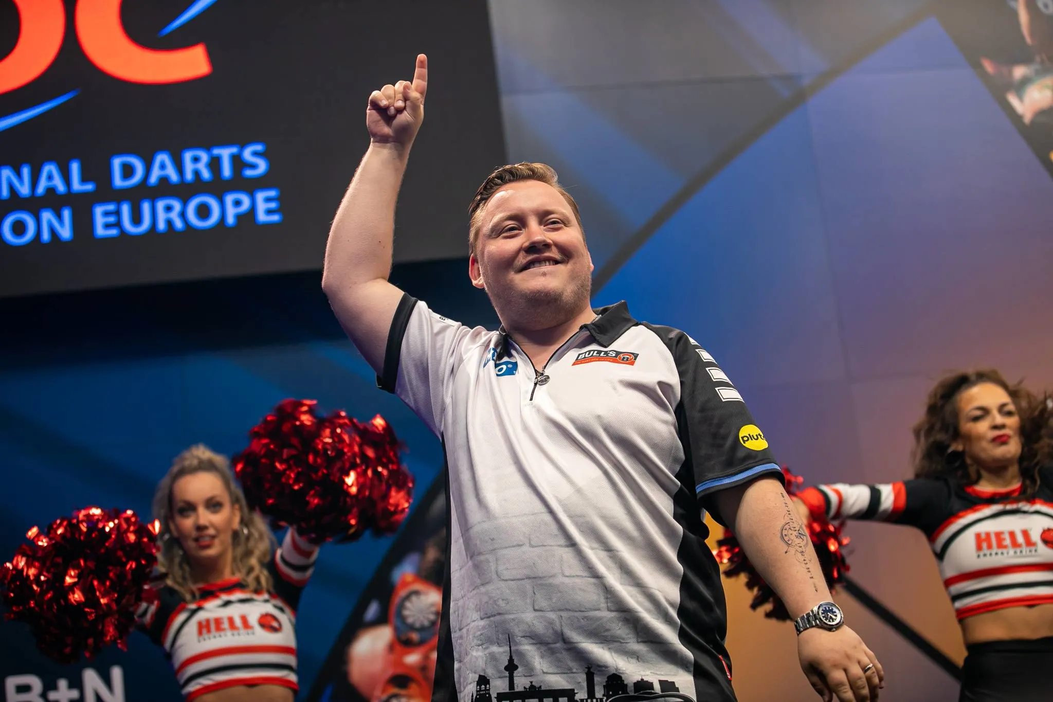 Martin Schindler makes history as first German ever to break into top 16 of PDC Order of Merit