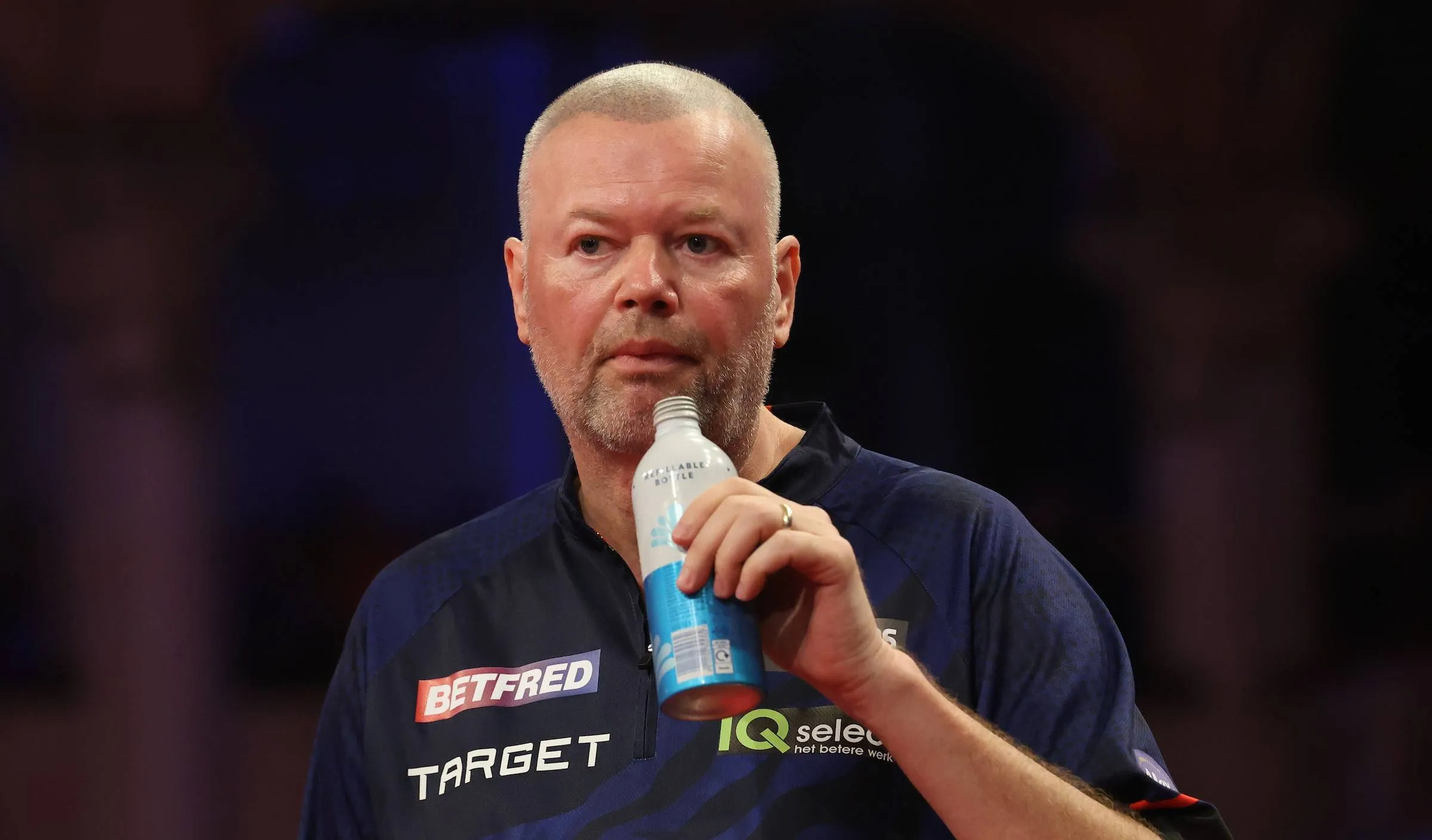 “Gary’s a fantastic player, but…” – Van Barneveld senses opportunity against Anderson in World Grand Prix opener