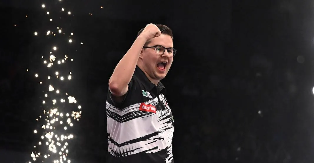 Grand Slam of Darts Round-Up | Gian van Veen escapes shock Ashton loss, not same fate for Price and Wade in early defeats