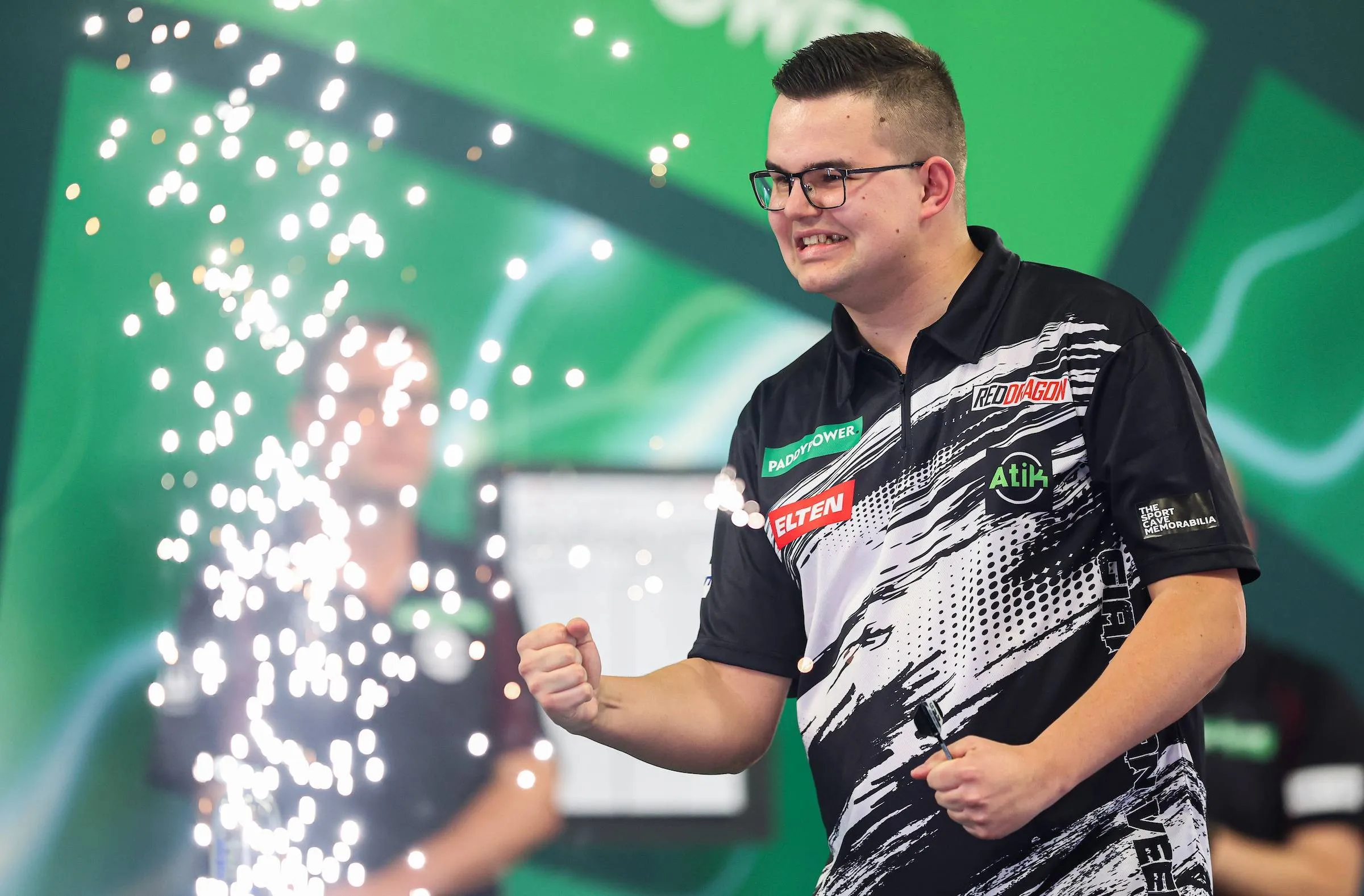 Gian van Veen celebrates his victory