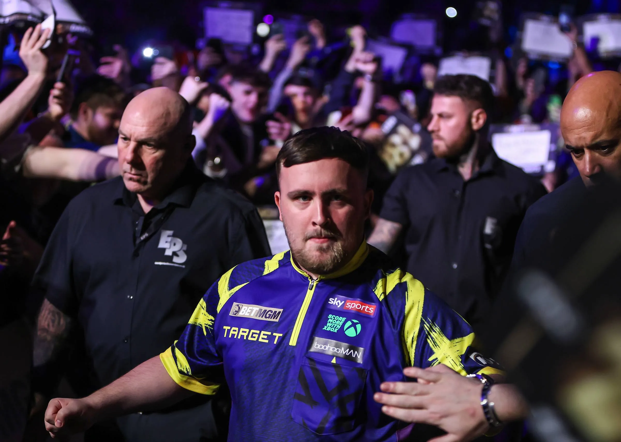 Luke Littler on night 3 of the 2026 Premier League Darts in Glasgow