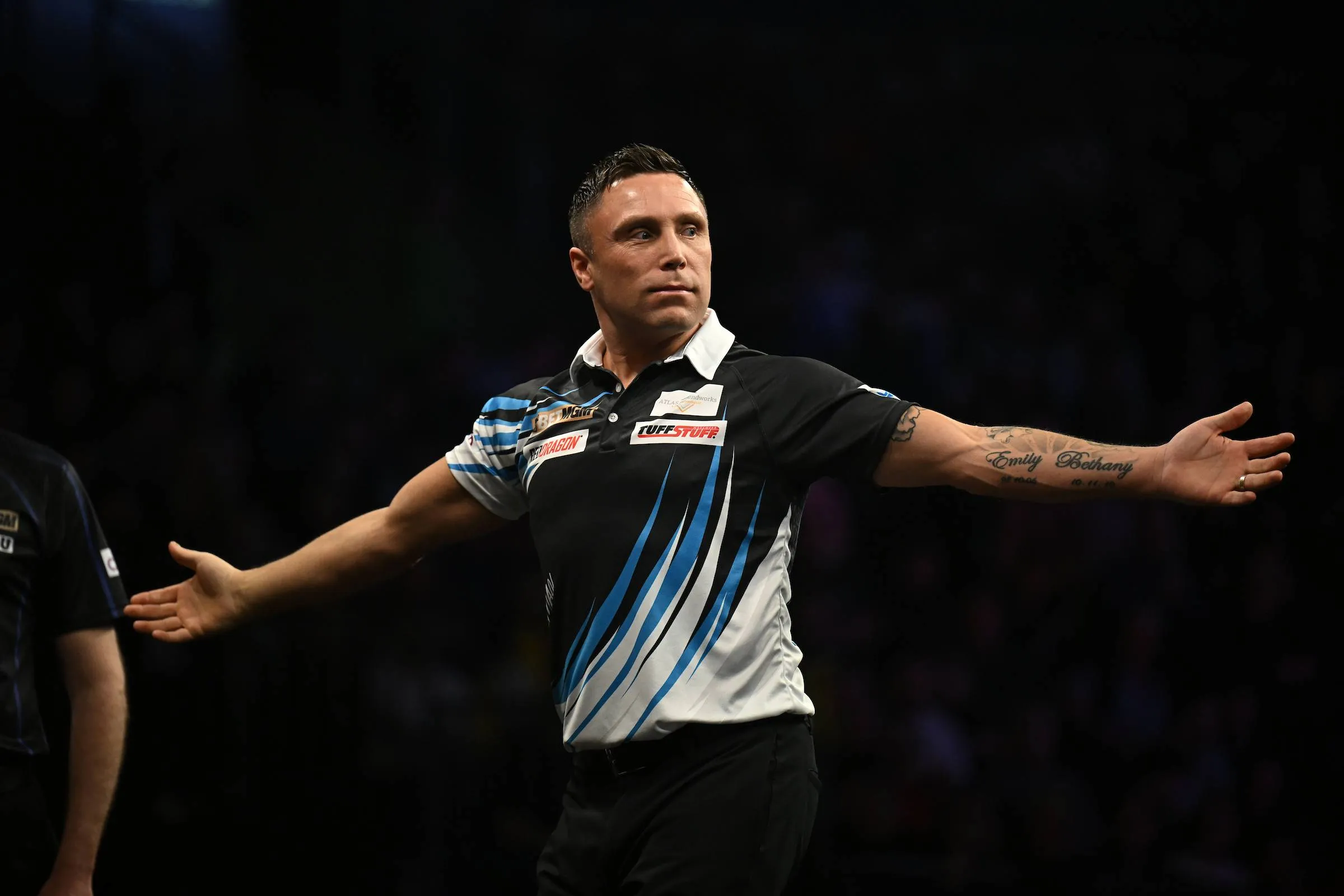 Gerwyn Price lifts arms