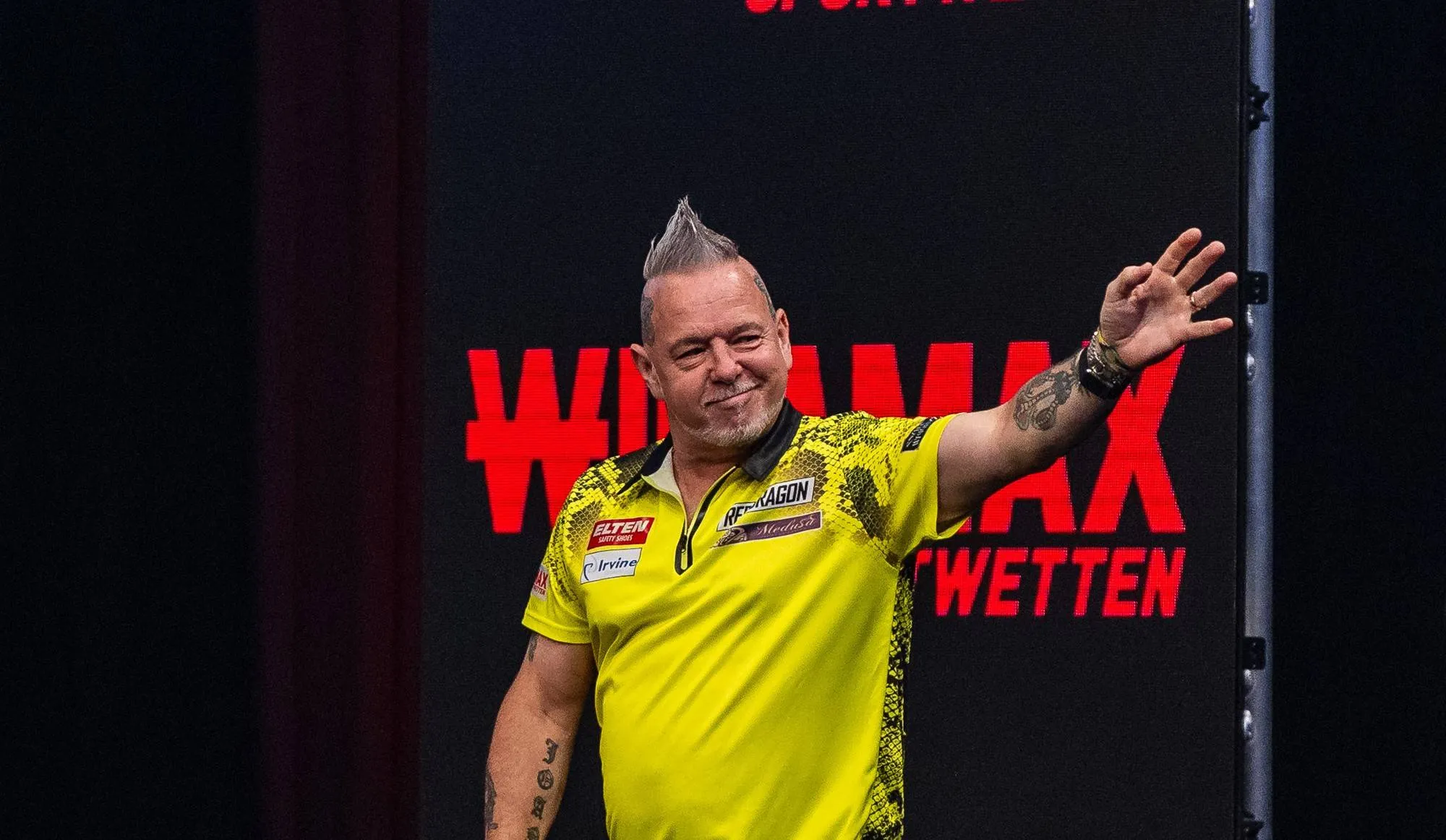 Peter Wright (2)
