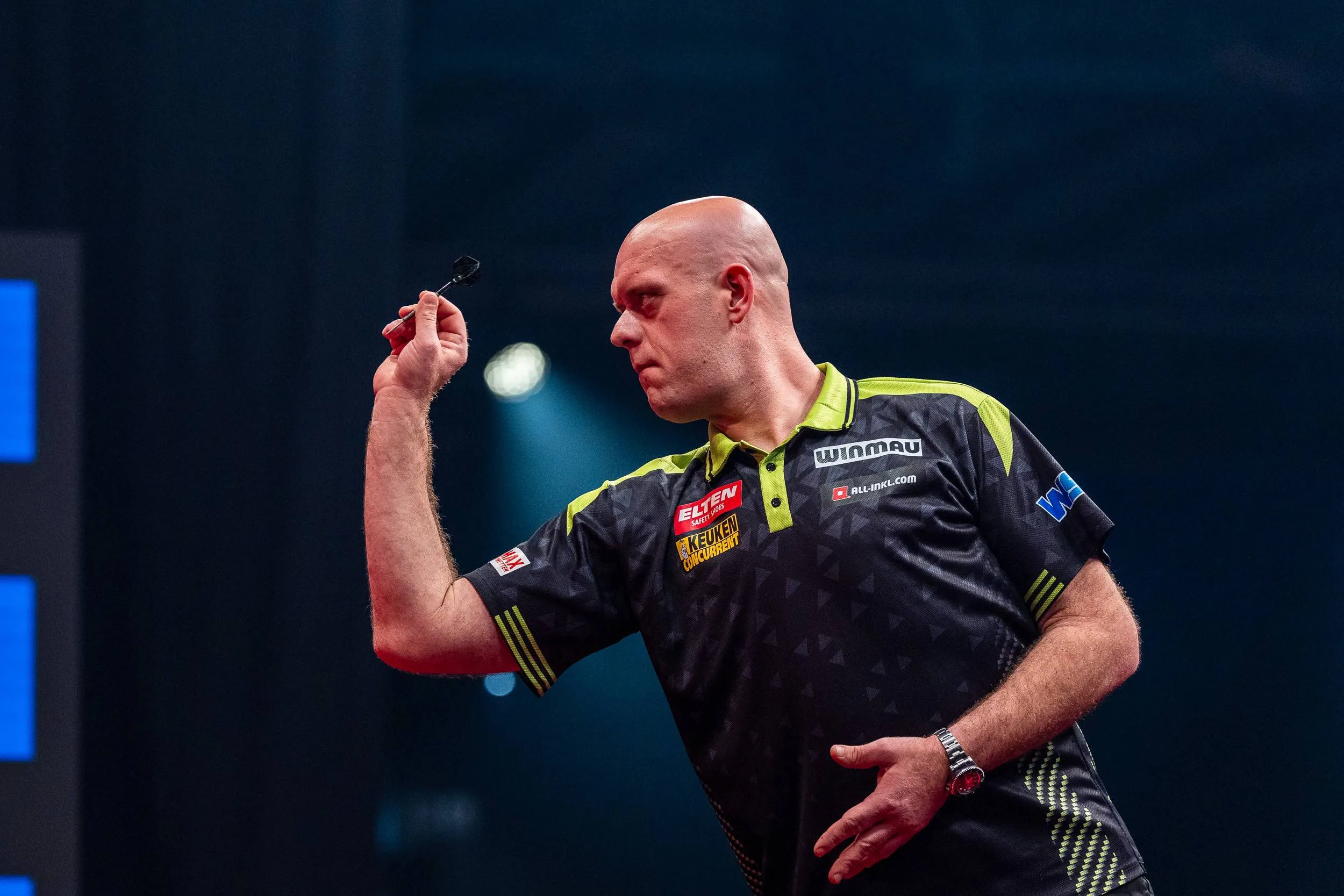 Michael van Gerwen in action