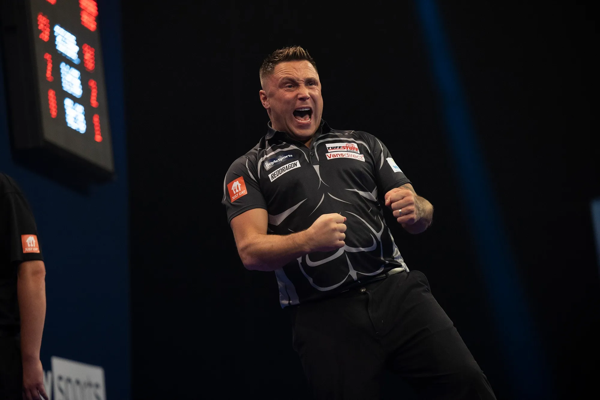 Price claims World Grand Prix glory with victory over Van Duijvenbode in thrilling final
