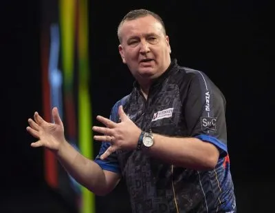 Durrant on 'horrible' COVID-19 experience ahead of Grand Slam of Darts