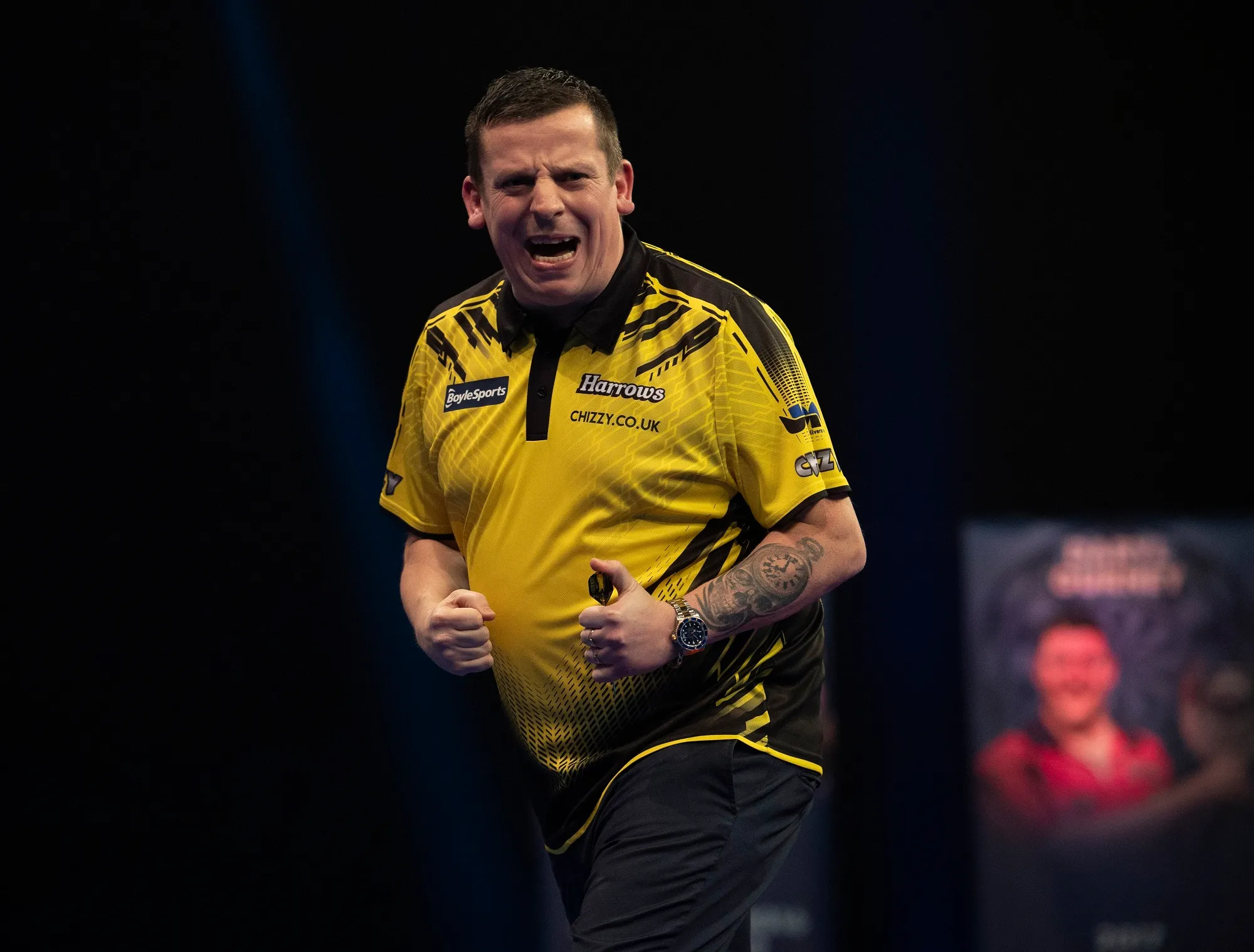 Chisnall survives seven match darts to defeat Joyce and reach World Grand Prix Quarter-Finals