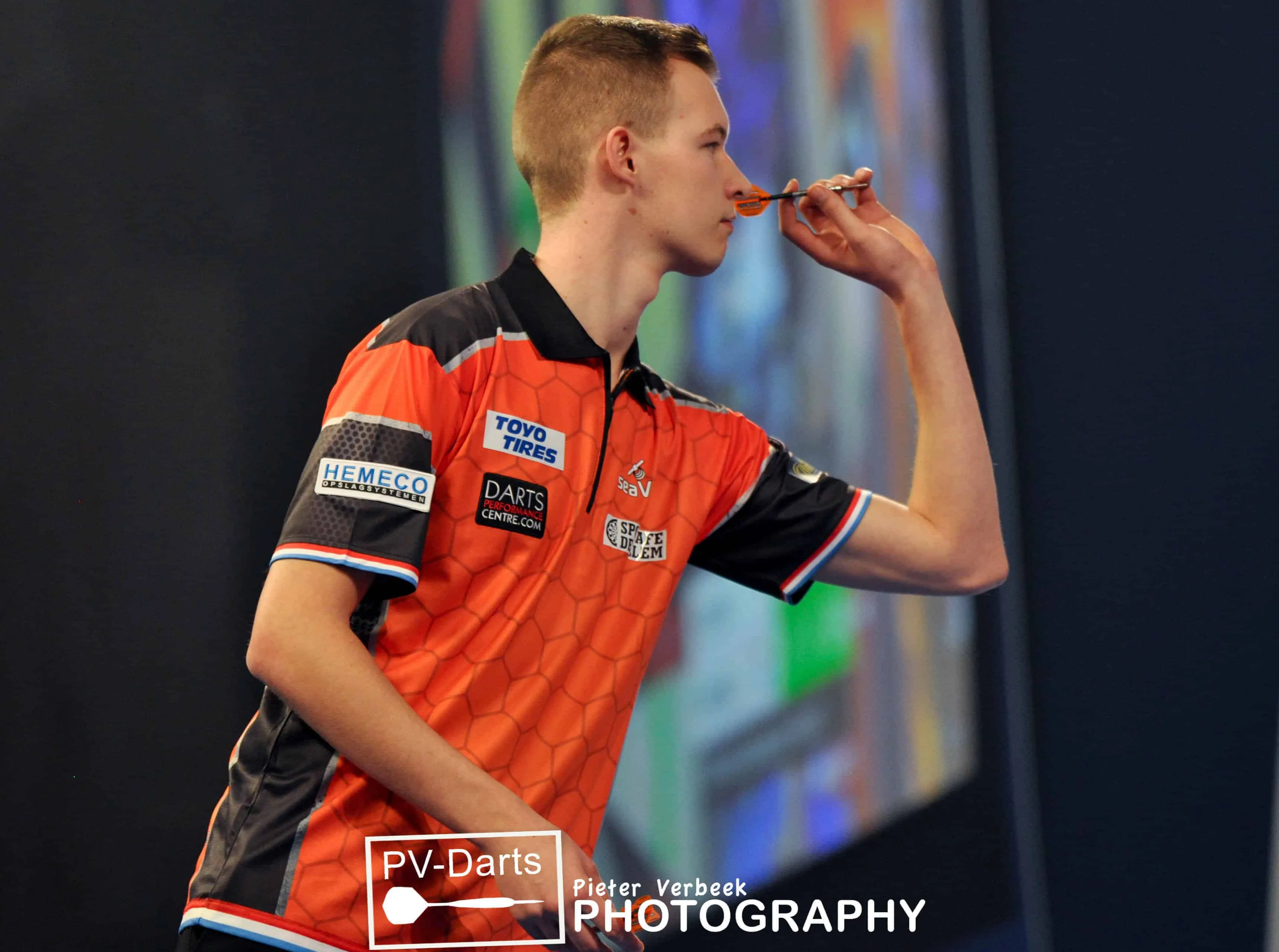 Nentjes claims immediate return to PDC Tour after defeating Koltsov on Day Two of European Q-School (live blog closed)