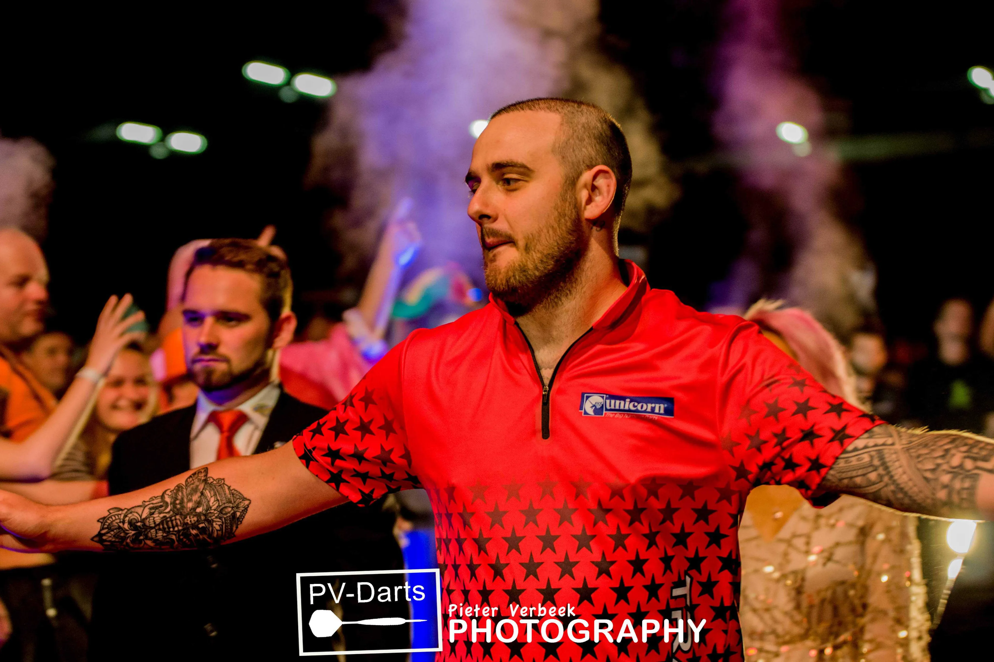 Cullen claims second European Tour title after superb victory against Van Gerwen in International Darts Open Final