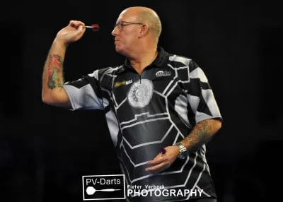 Burness completes MODUS Online Live League weekly title double on leg difference ahead of Burnett