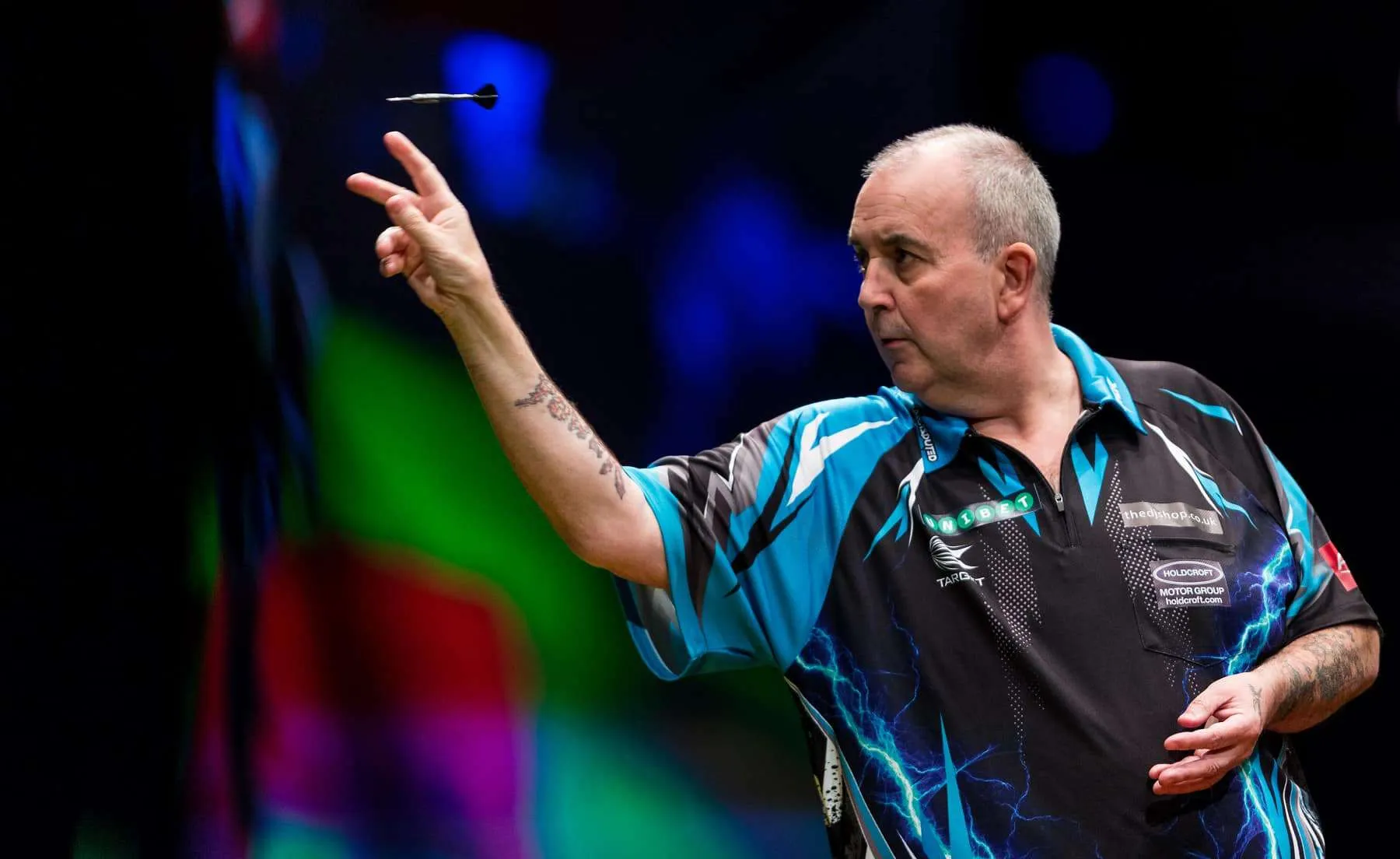 Millionaire Phil Taylor allowed himself just £200 a week during heyday: "A hungry lion will fight harder"
