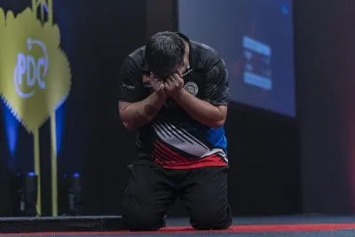 Baggish survives six match darts in thrilling Heta win, sets up Lewis clash