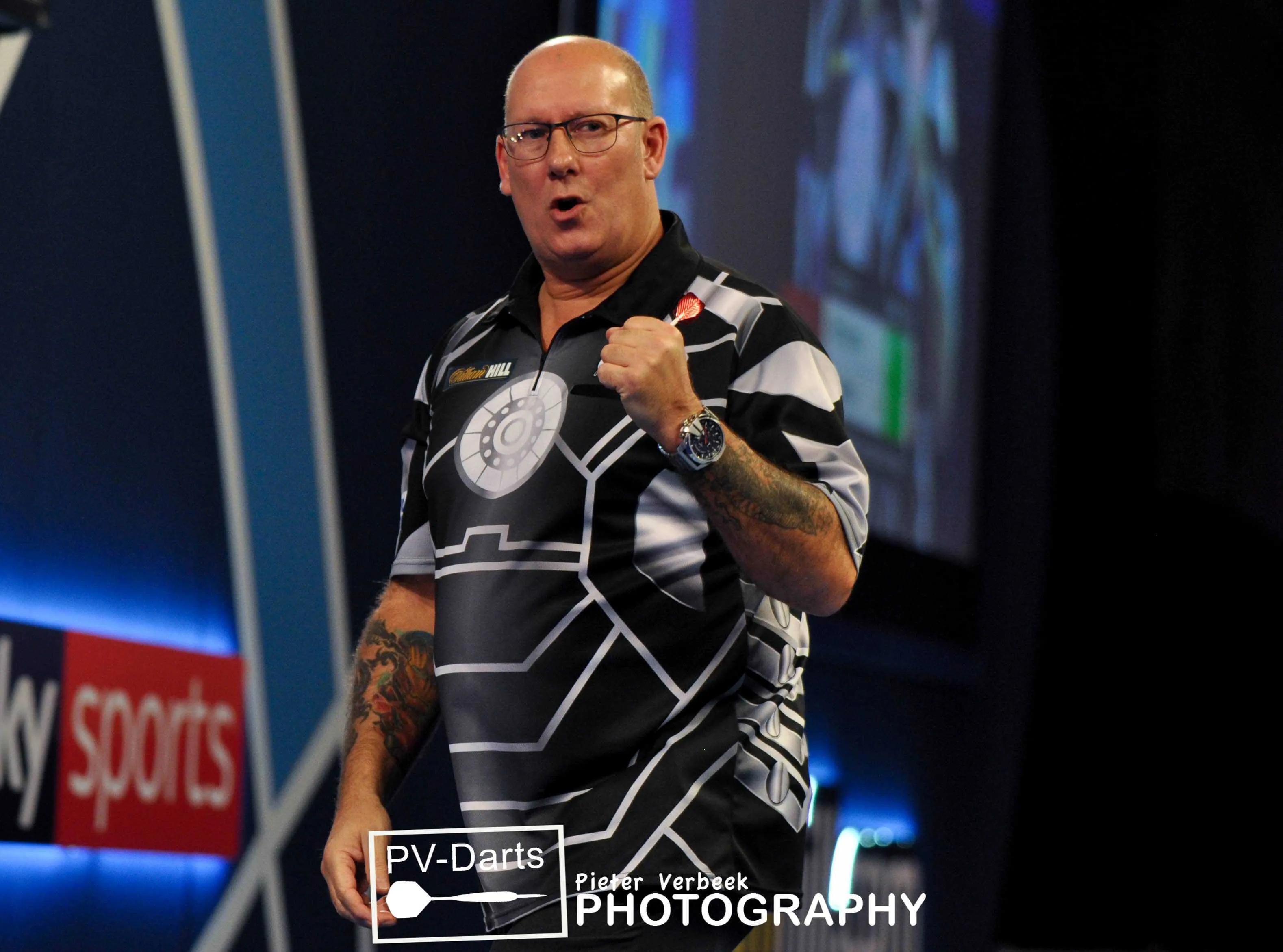 Burness first through to MODUS Online Live League Week Five final
