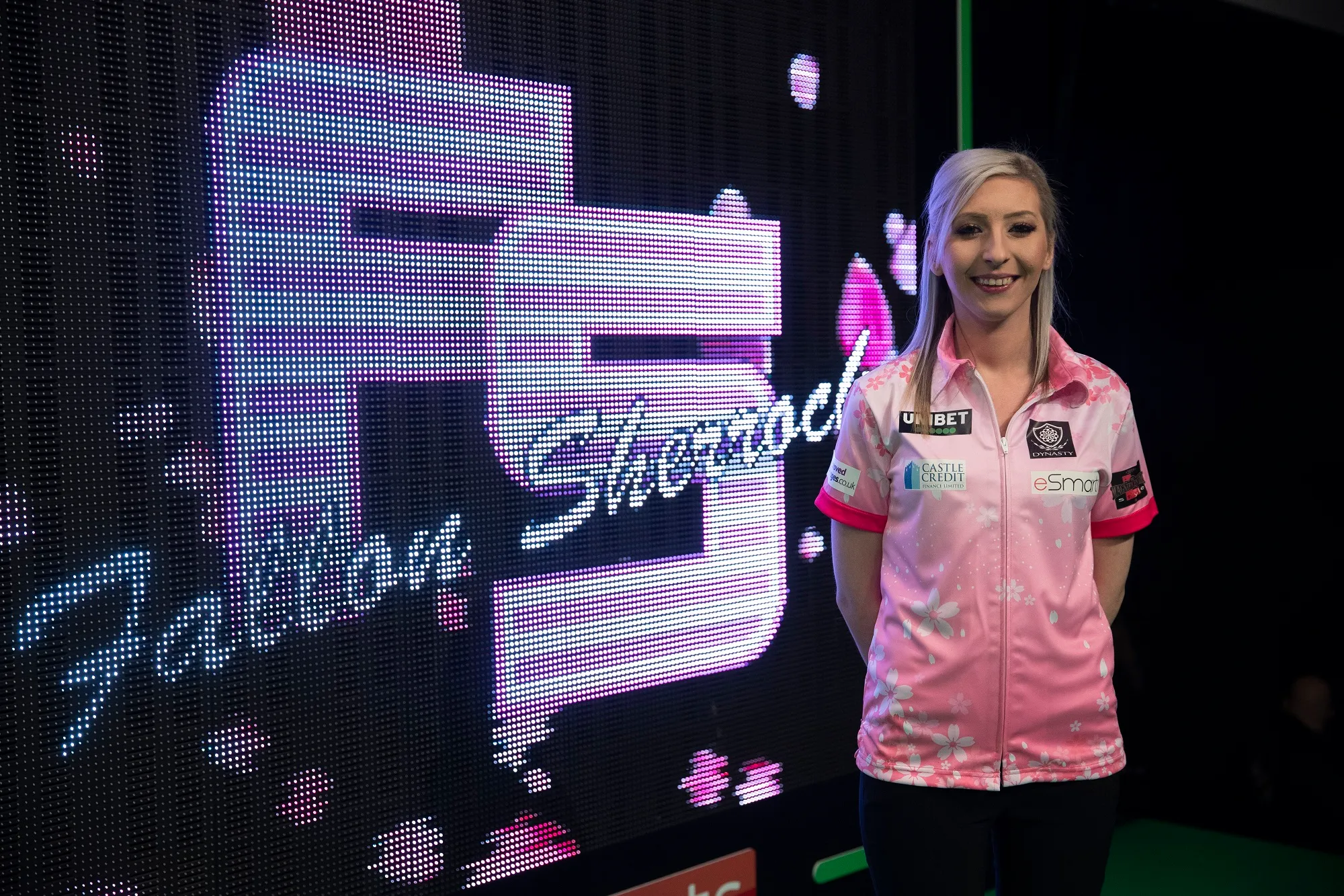 Sherrock claims latest weekly title in Online Darts League with victory over Warren in final