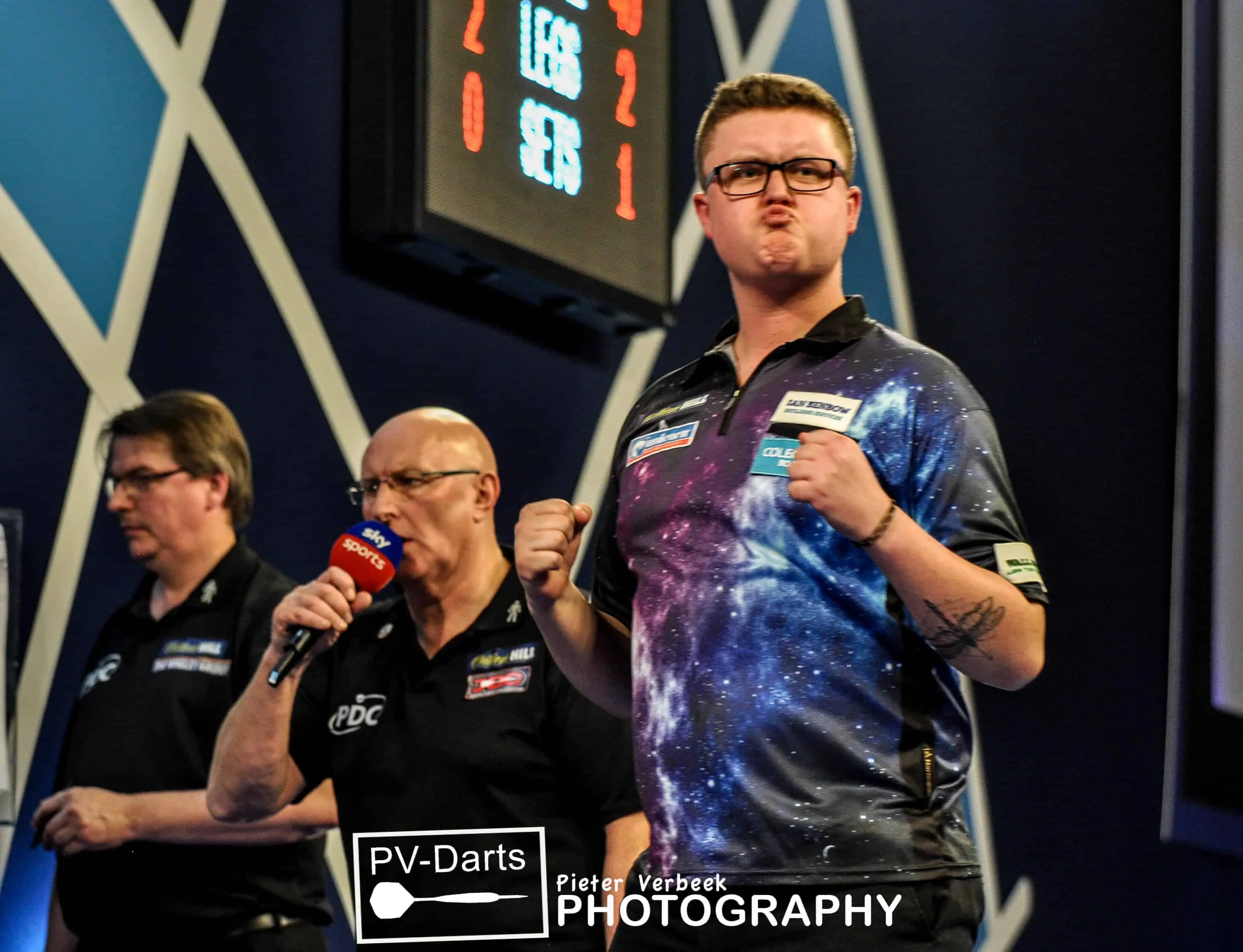 Evetts defeats Rafferty to win 2021 PDC World Youth Championship