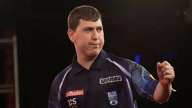 Borland dumps out Whitlock in memorable European Championship debut, Dolan eases past Huybrechts