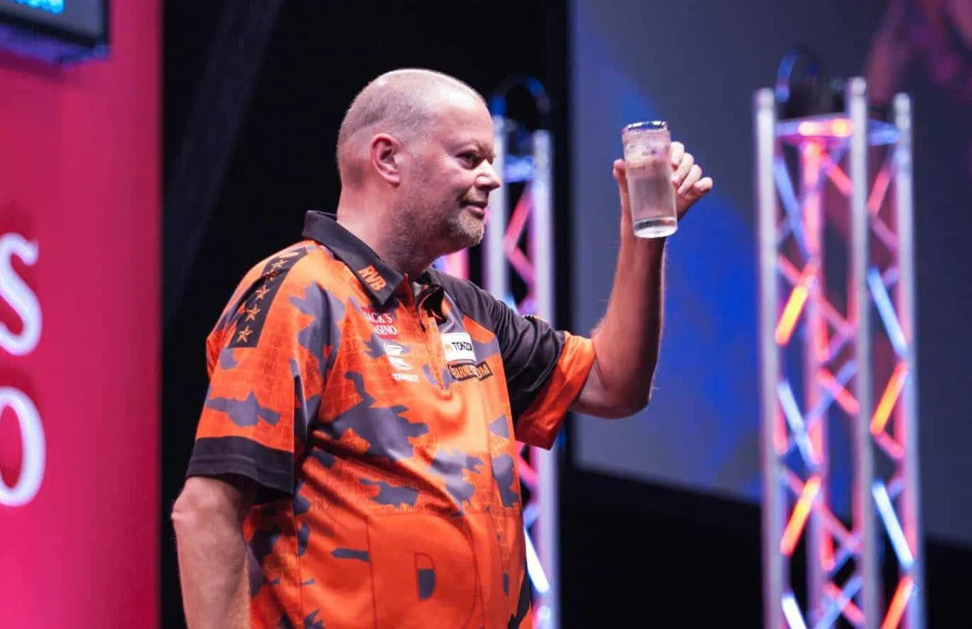 Raymond van Barneveld: "Das beweist, dass alles möglich ist, solange man an sich selbst glaubt".