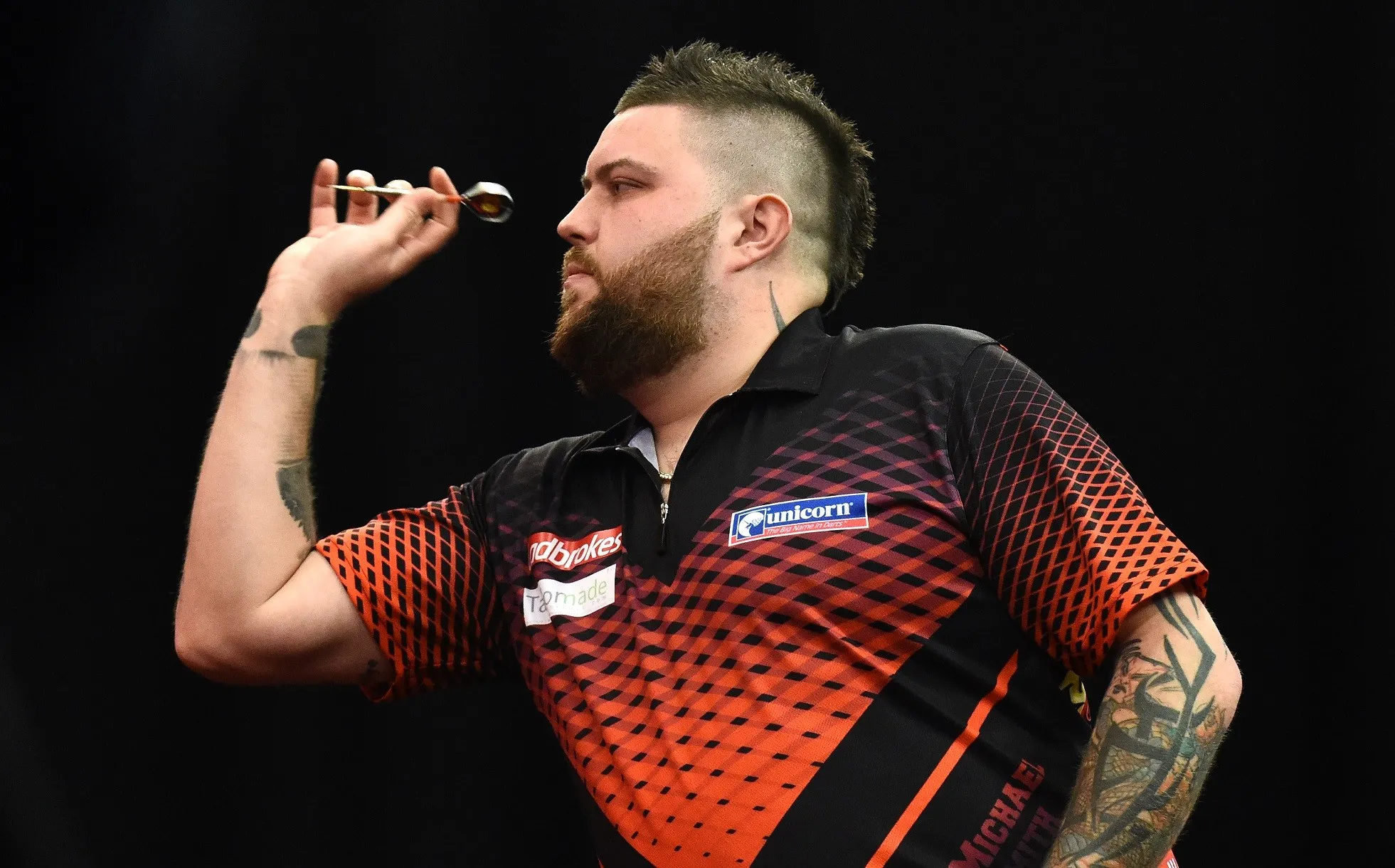 Throwback Video: Smith verblüfft mit Sieg über Taylor bei Darts-WM 2014