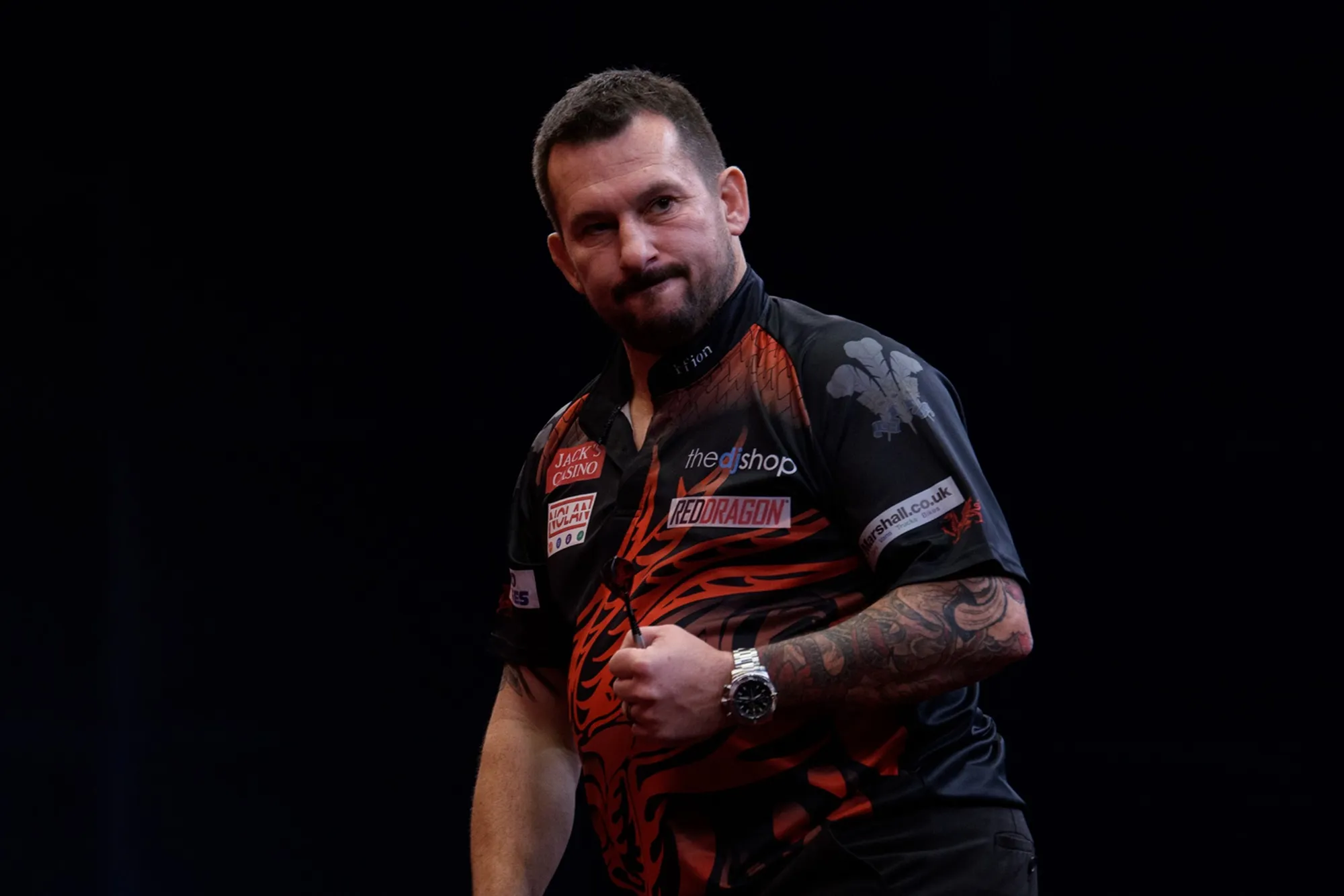 Clayton gibt in der zweiten Runde des Grand Slam nur zwei Legs ab und sorgt im Viertelfinale für einen Knaller gegen Price