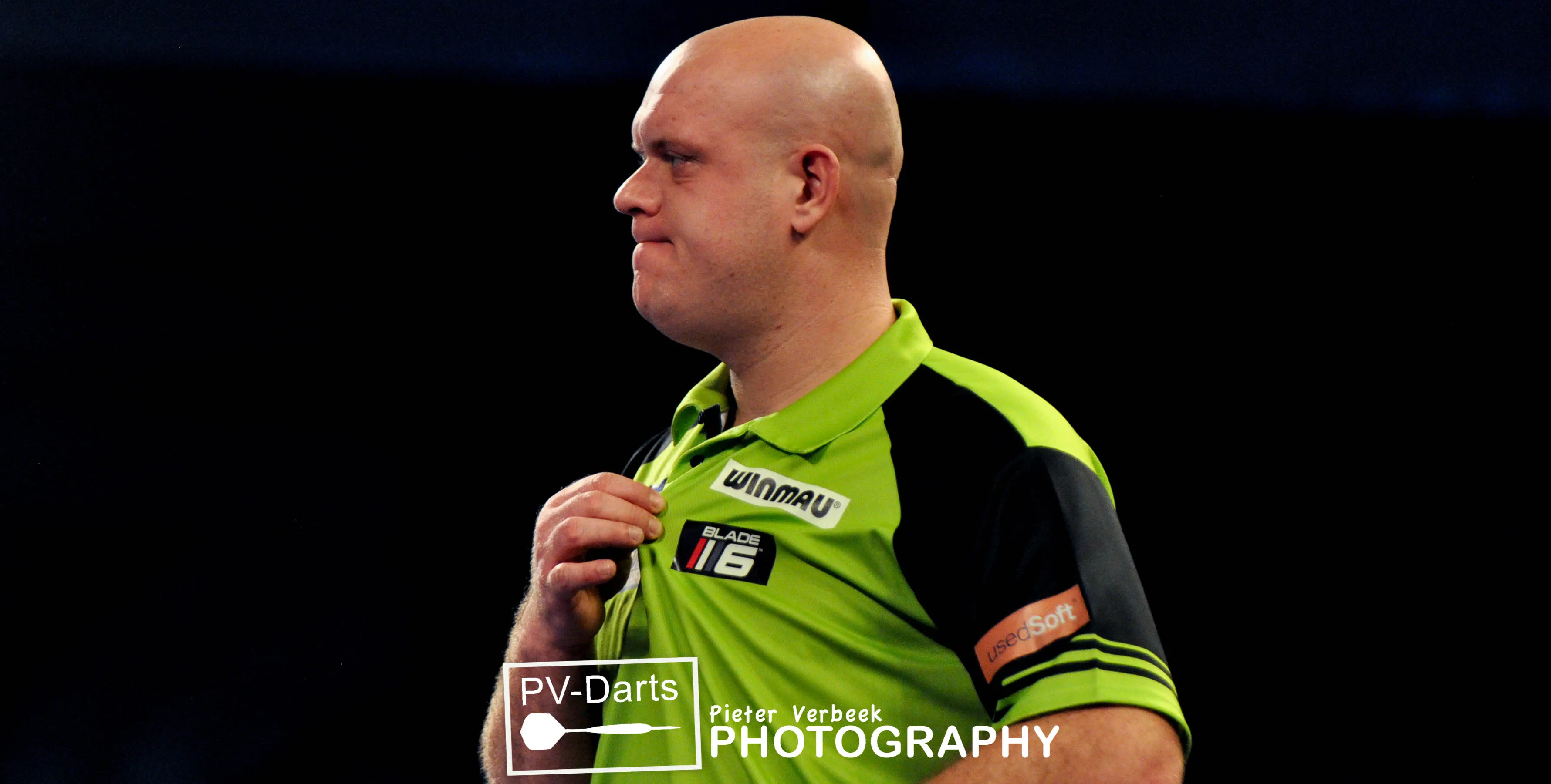 Van Gerwen kritisiert die PDC nach positivem Coronatest beider Darts WM: "Sie ist so undicht wie ein Sieb"