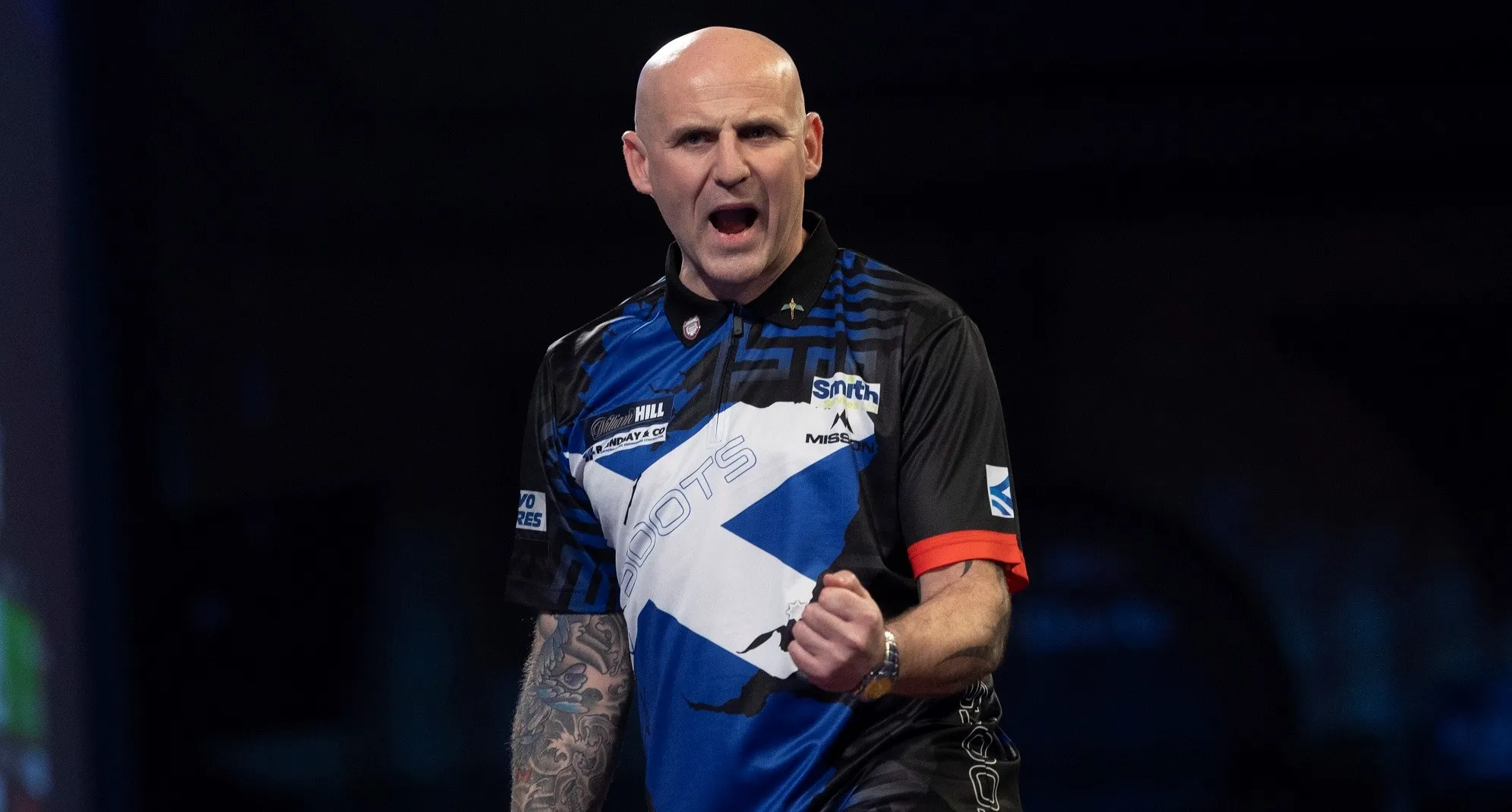 Soutar übersteht acht Matchdarts gegen Suljovic und zieht in die dritte Runde der PDC WM ein