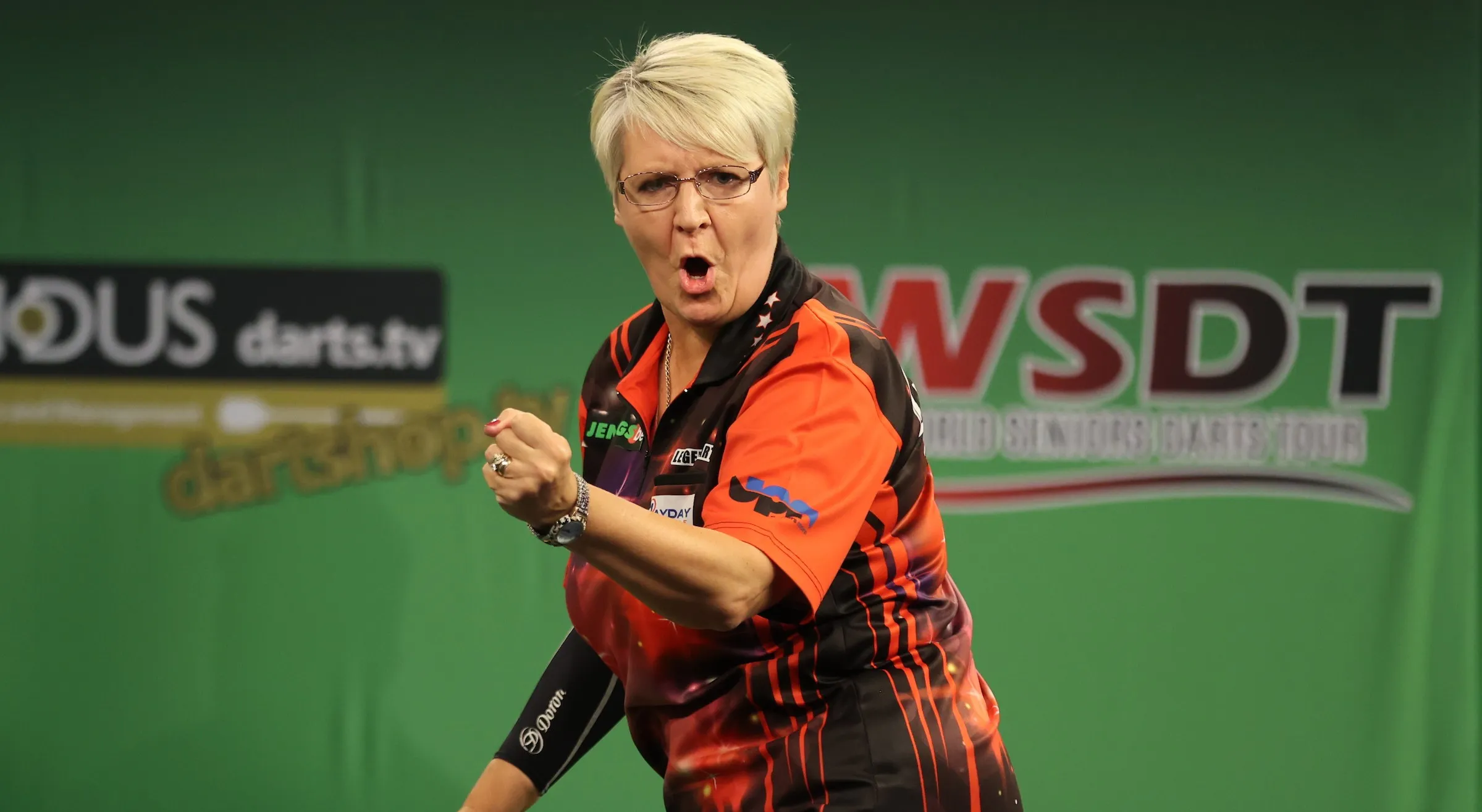 Ashton erneut siegreich beim World Seniors Matchplay; Adams, Jenkins und Thornton ebenfalls unter den letzten Acht