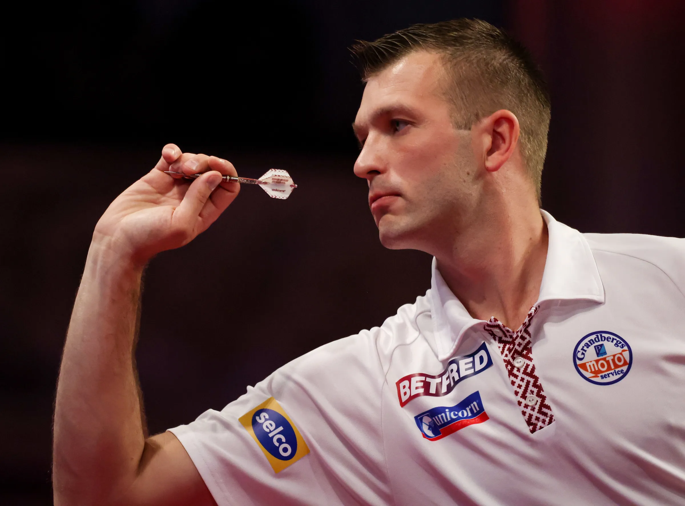 Razma besiegt bei der Hungarian Darts Trophy Rötzsch nach hartem Kampf im Decider